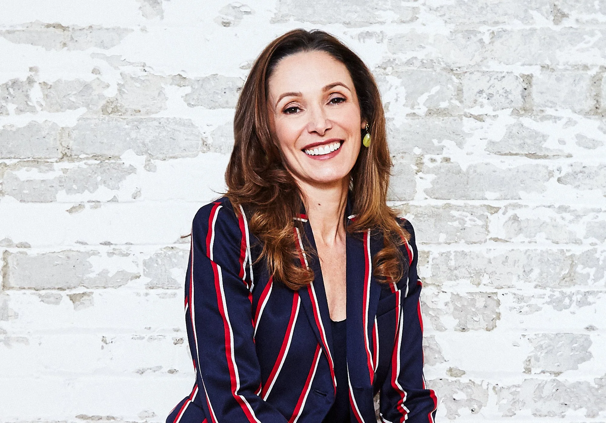 Teresa Barreira portrait accompanying article on customer engagement and marketing strategy