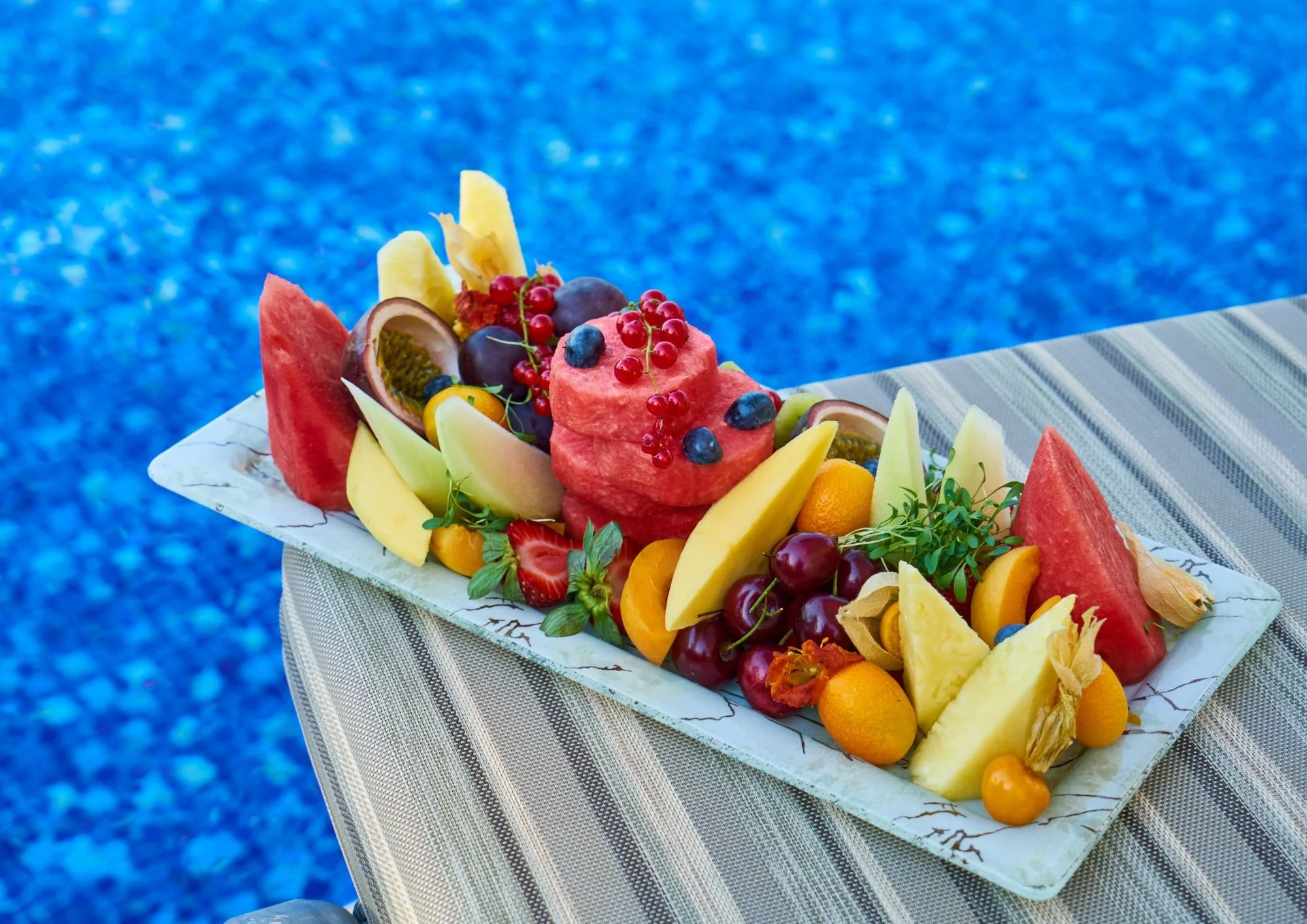 Foods in Season for Summer: Fresh Meat, Fruit &amp; Vegetables to Enjoy Now 