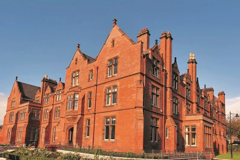 Riddel Hall  185 Stranmillis Road  Belfast   BT9 5EE