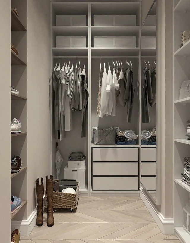 Chandra Interiors Closet