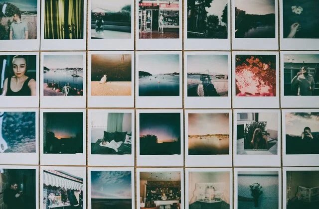  Or add a personal touch by using your travel or favorite photos in building a photo wall 