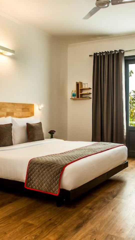 Hotels Cover.png