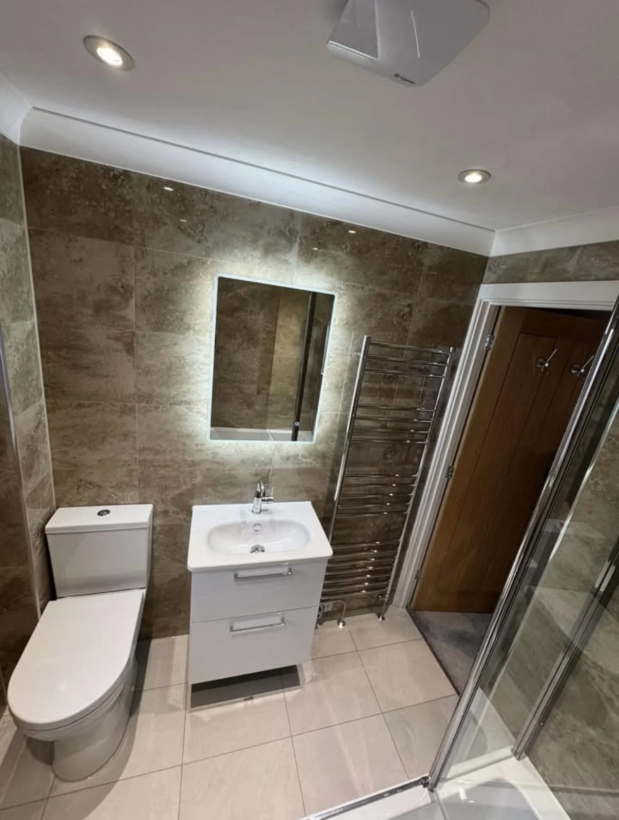 Fresh and modern bathroom instillations completed in Bury St Edmunds and surrounding areas. 