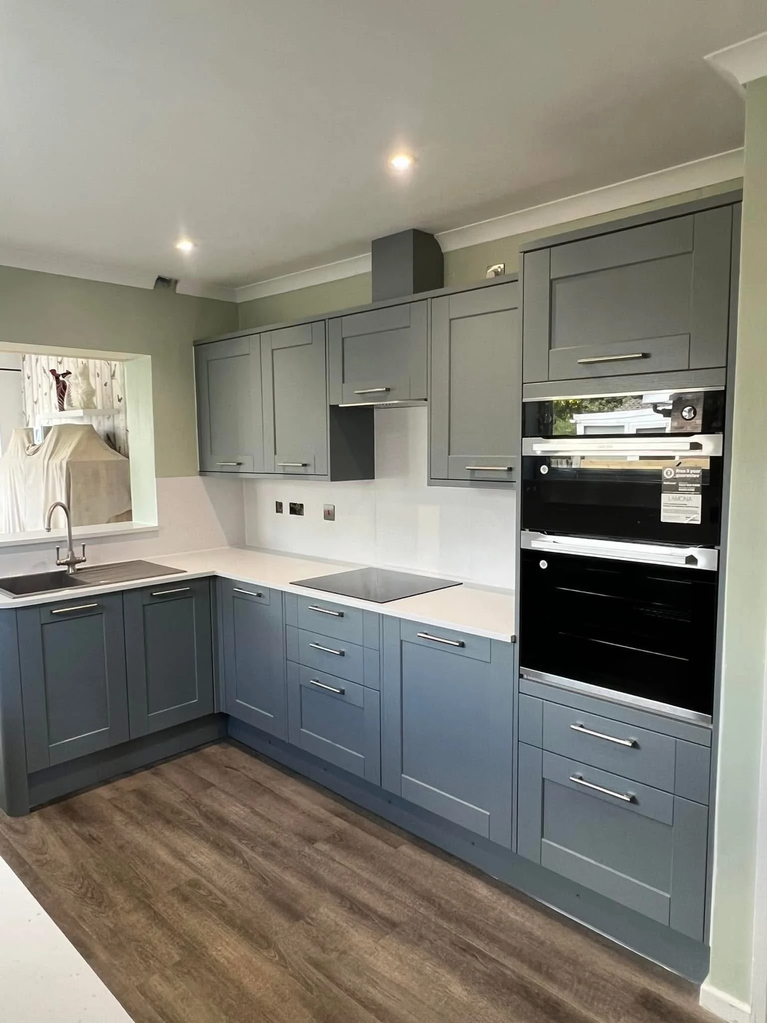 Modern, stylish and luxury Kitchen. Completed in Bury St Edmunds surrounding villages