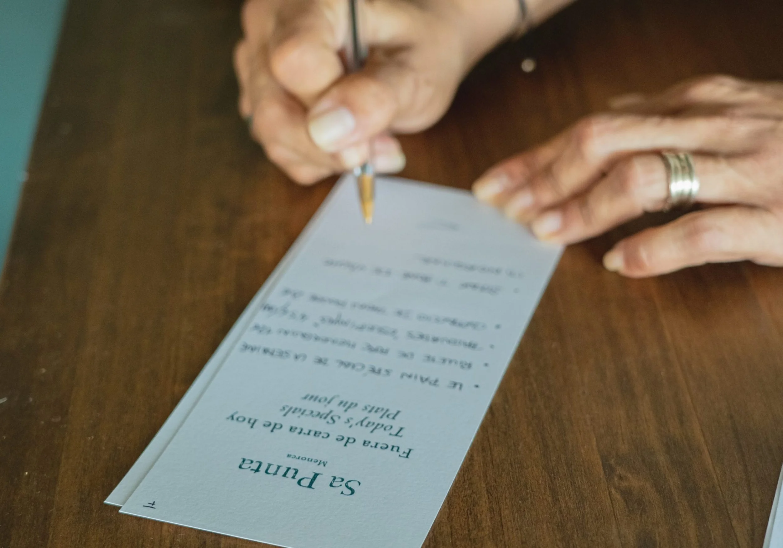 escritura-scaled.jpg