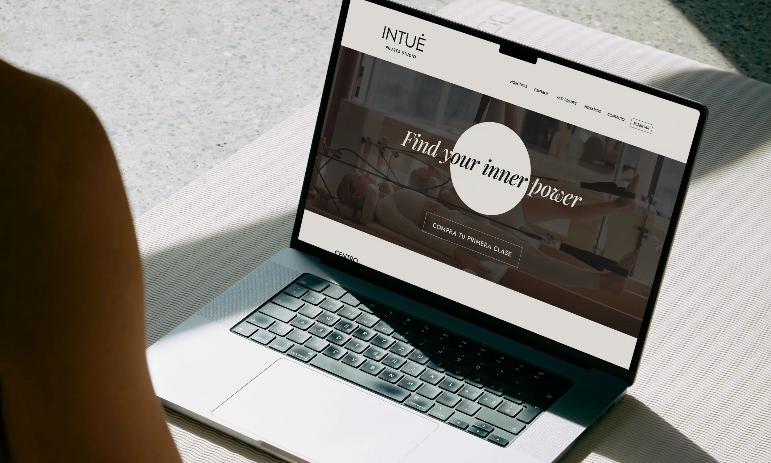 intue-pilates-web-fa-studio.jpg