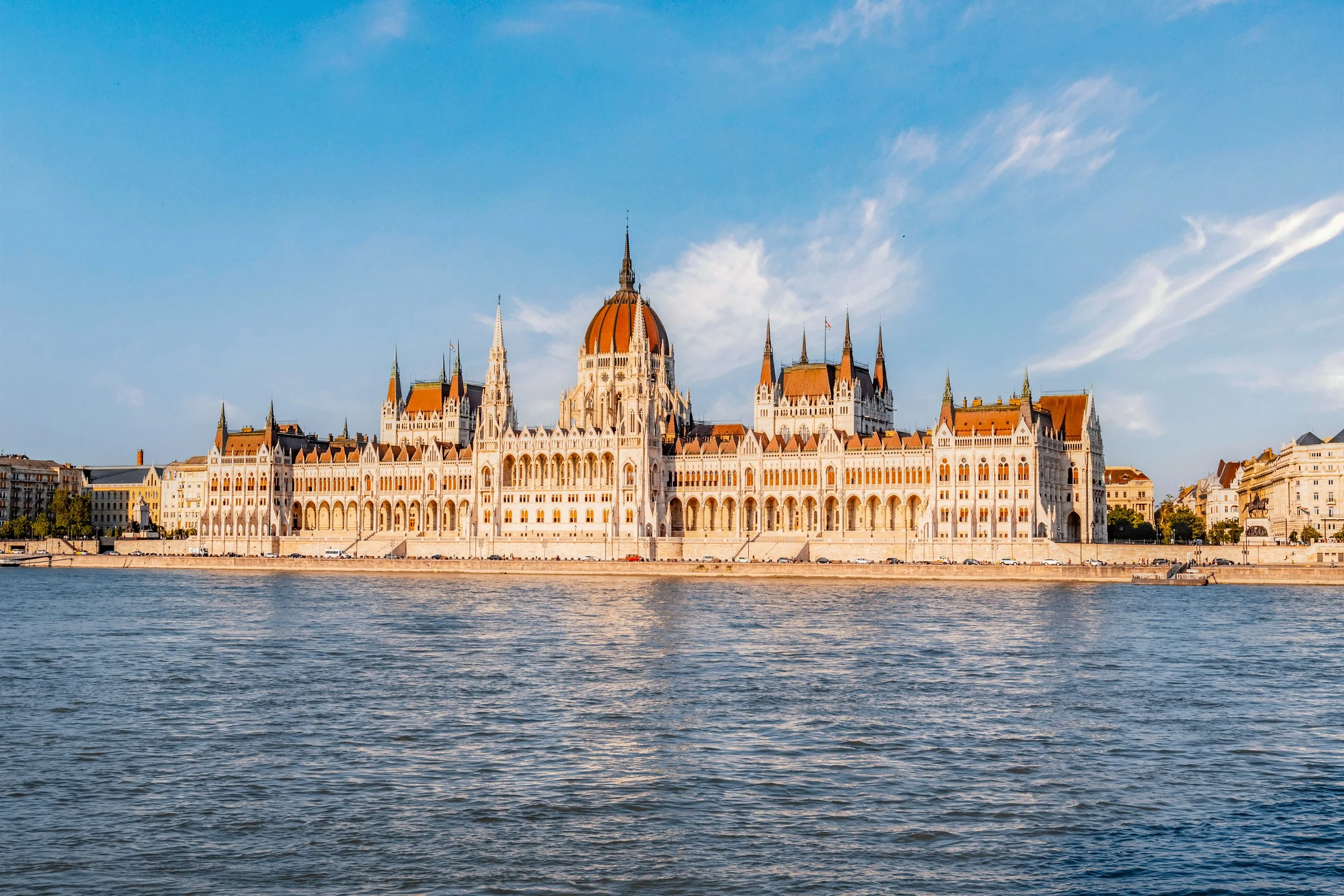 parliament-building-budapest-with-fantastic-perfect-sky-reflection-water-calm-danube-river-popular-travel-destinations.jpg