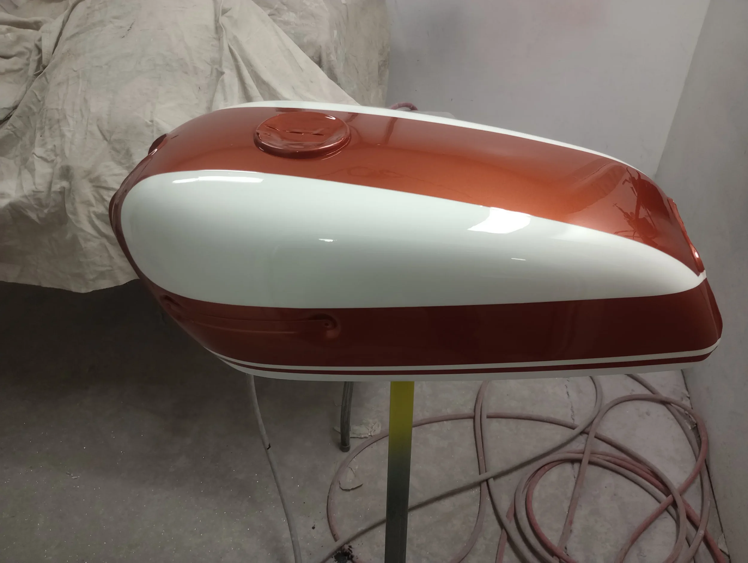 Yamaha gas tank restoration after.webp