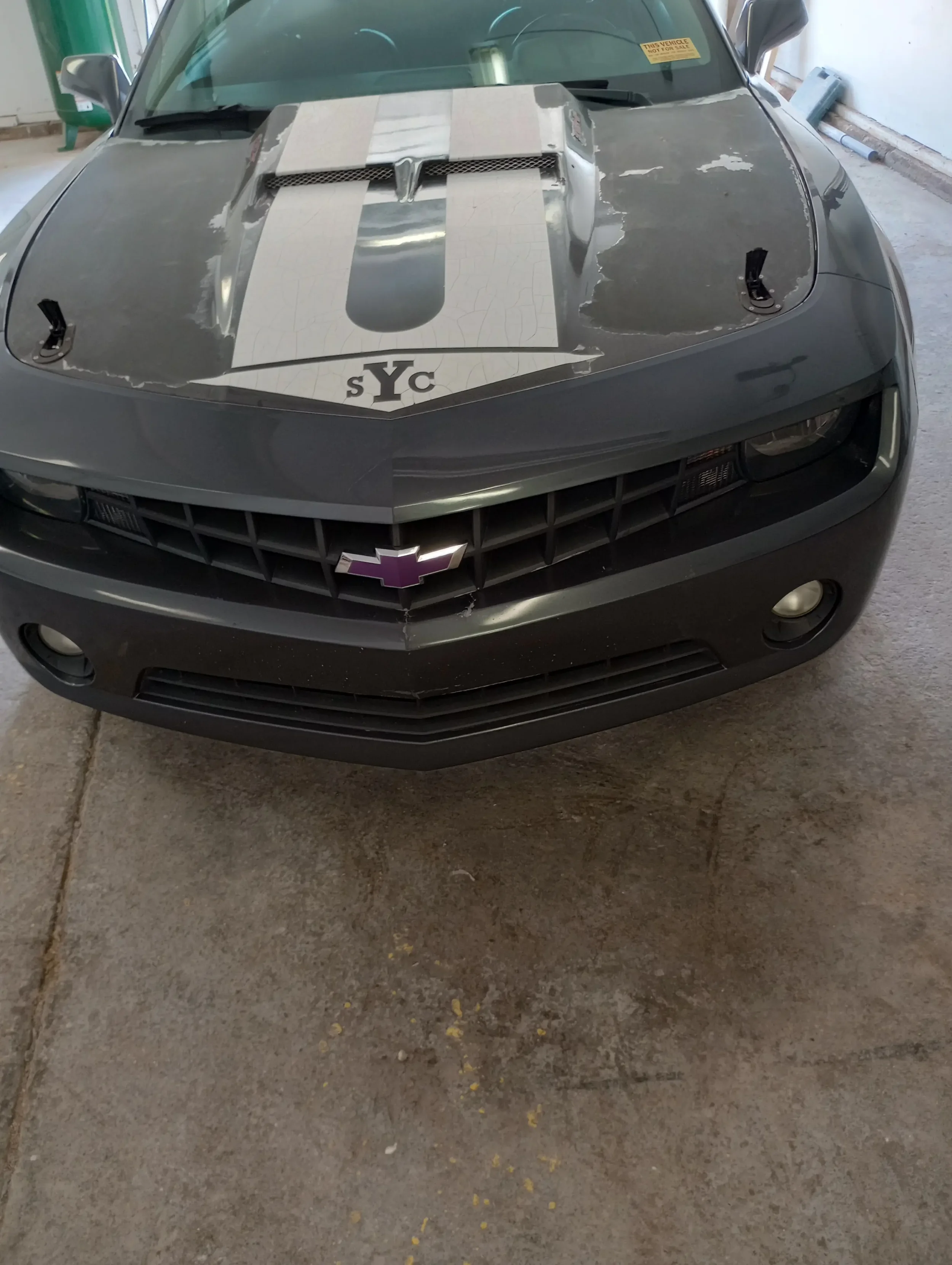 carbon fiber camaro hood before.webp