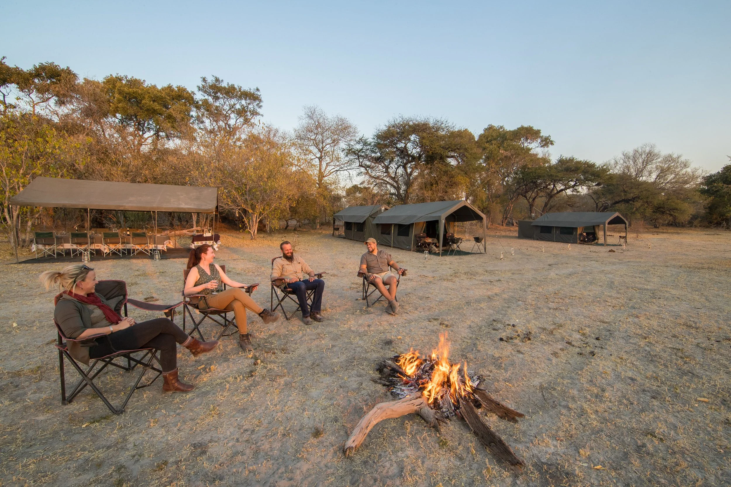 Safari Explorers Grupo - Imagem Opção 1 