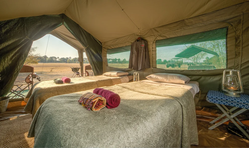 Acampamento móvel de safári em grupo no Delta do Okavango — Safari Explorers em Grupo