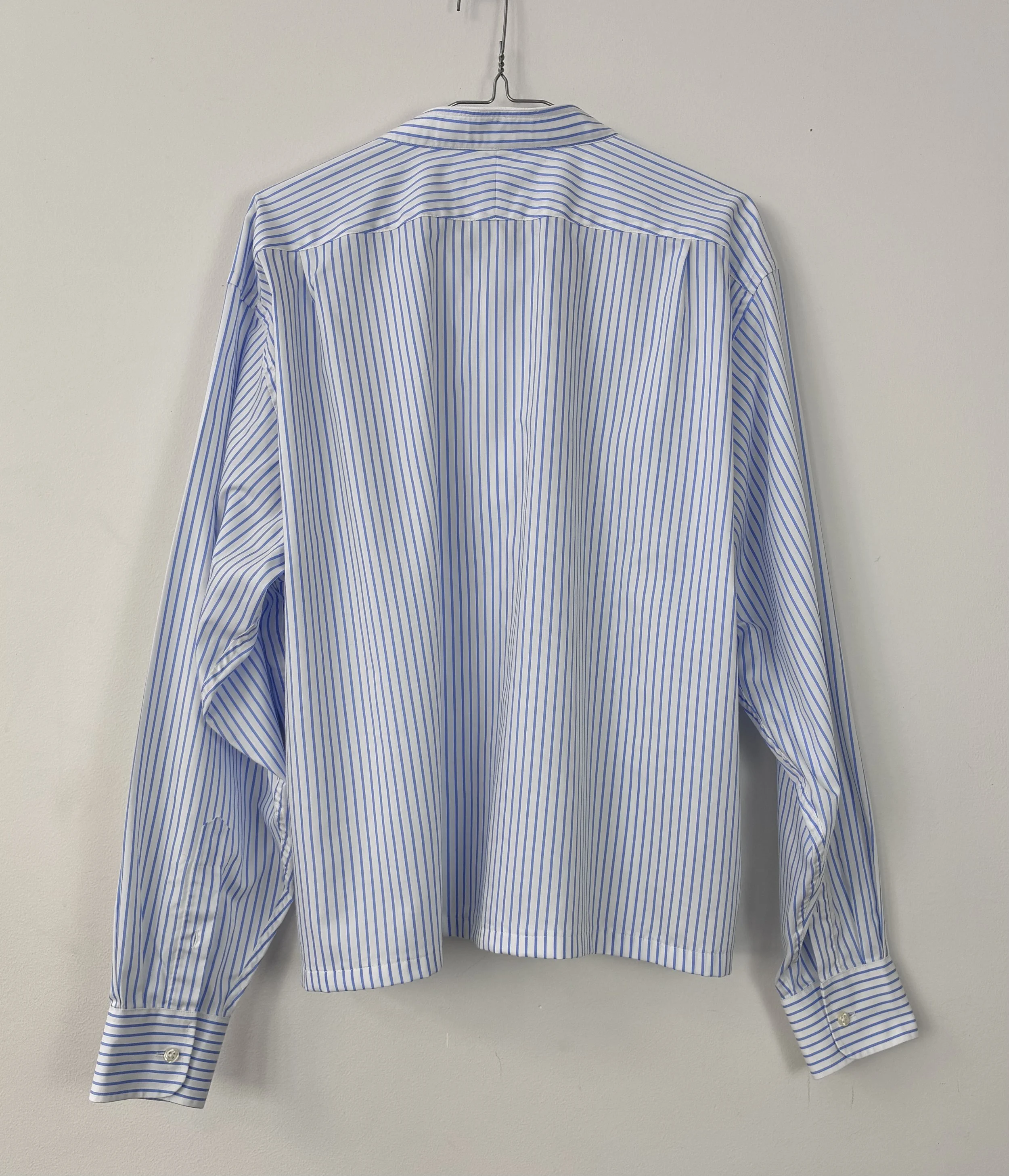 Upcycled blue white shirt_back.jpg