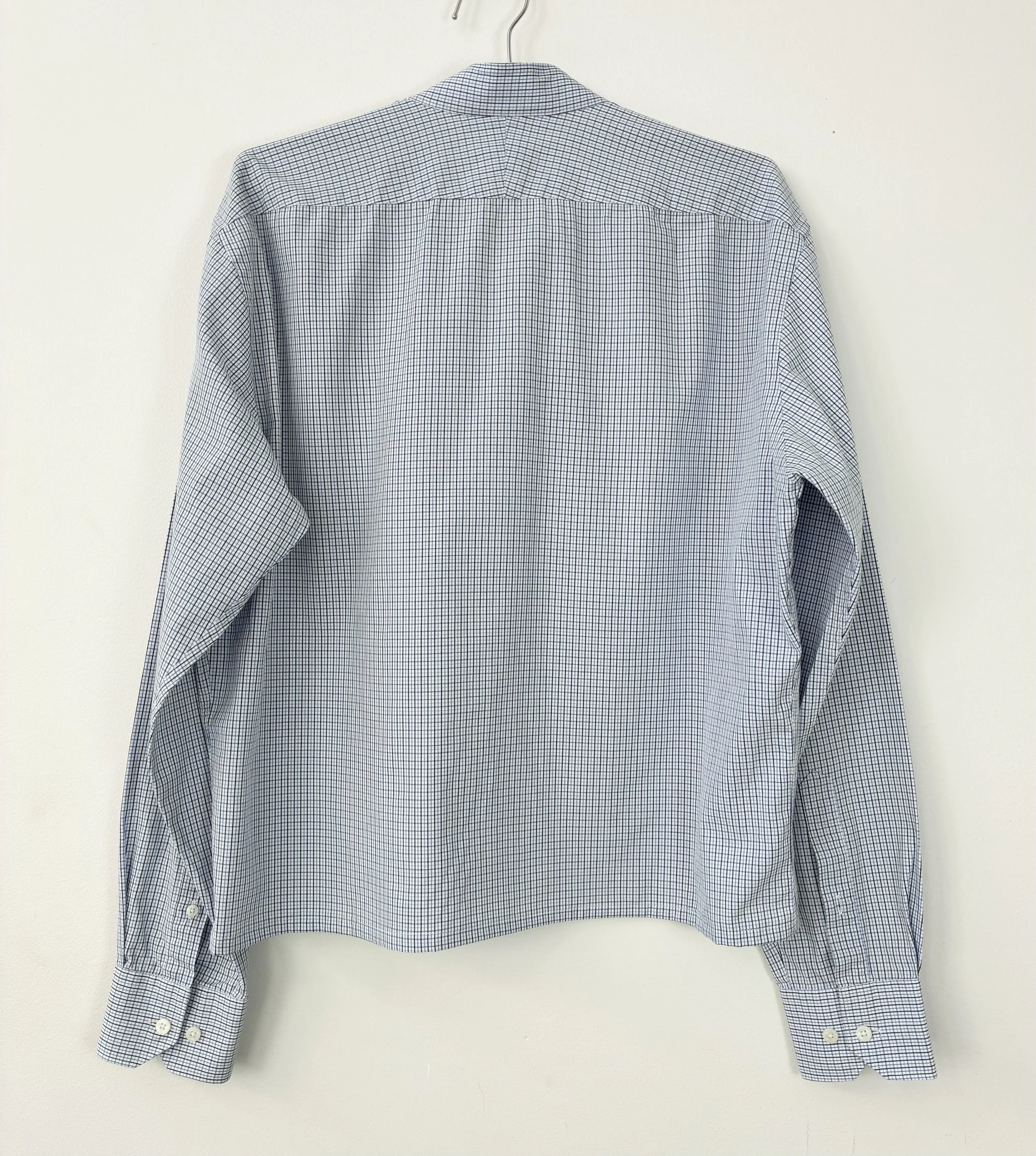 Upcycled blue white shirt checks_back.jpg