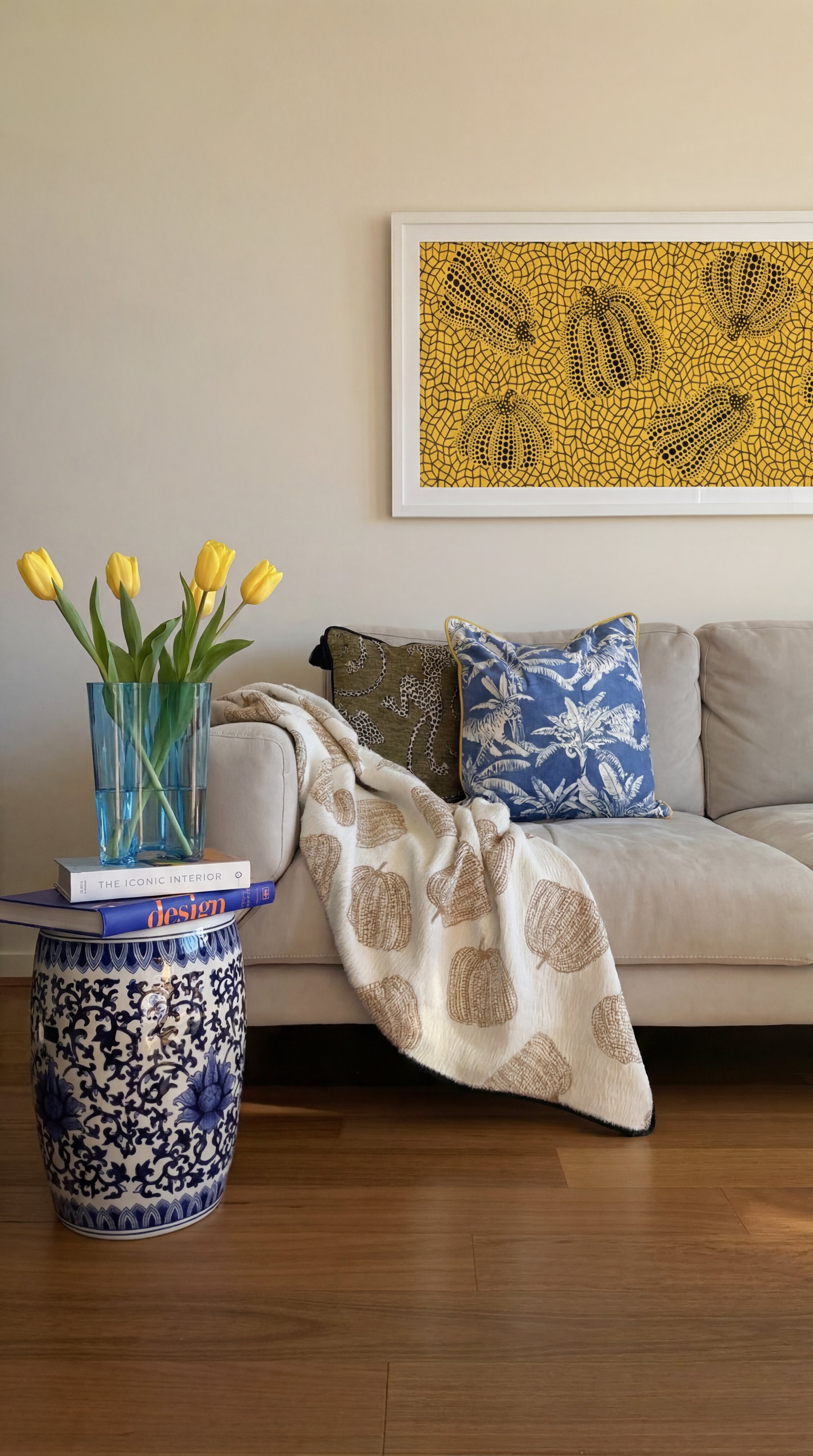 Contemporary Apartment--Braddon