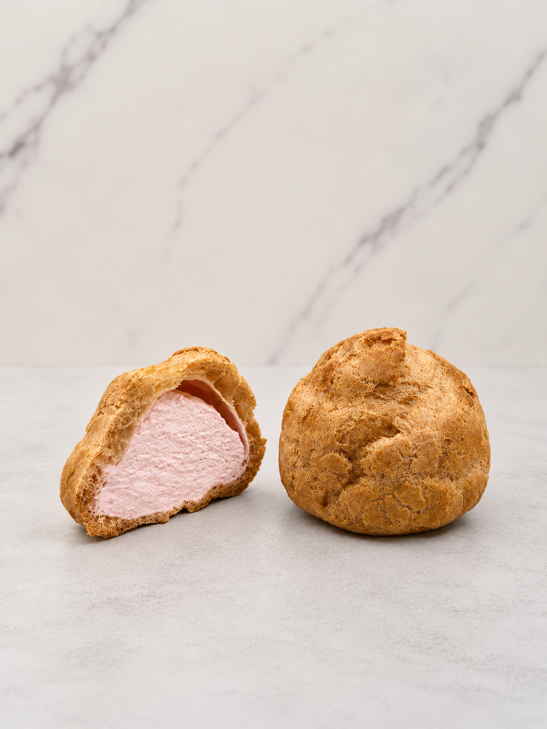 Strawberry Cream Puff (2 Pieces in a Box)