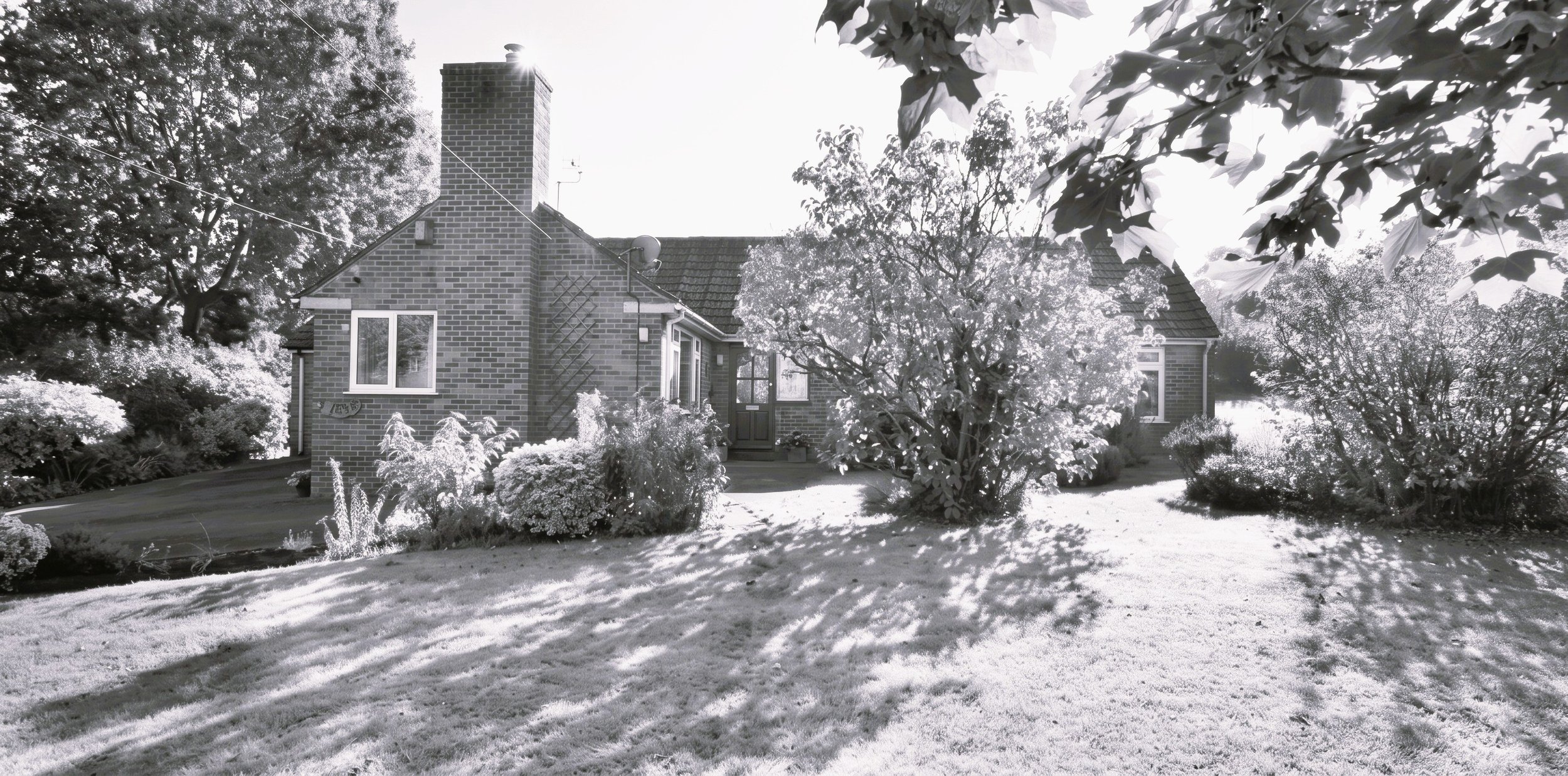 Bungalow-to-house conversion-Kintbury-Berkshire-Edge Architecture- front before.jpg