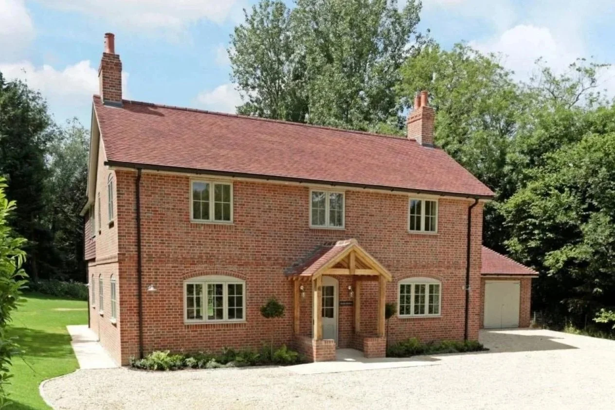 REPLACEMENT RURAL DWELLING - BERKSHIRE
