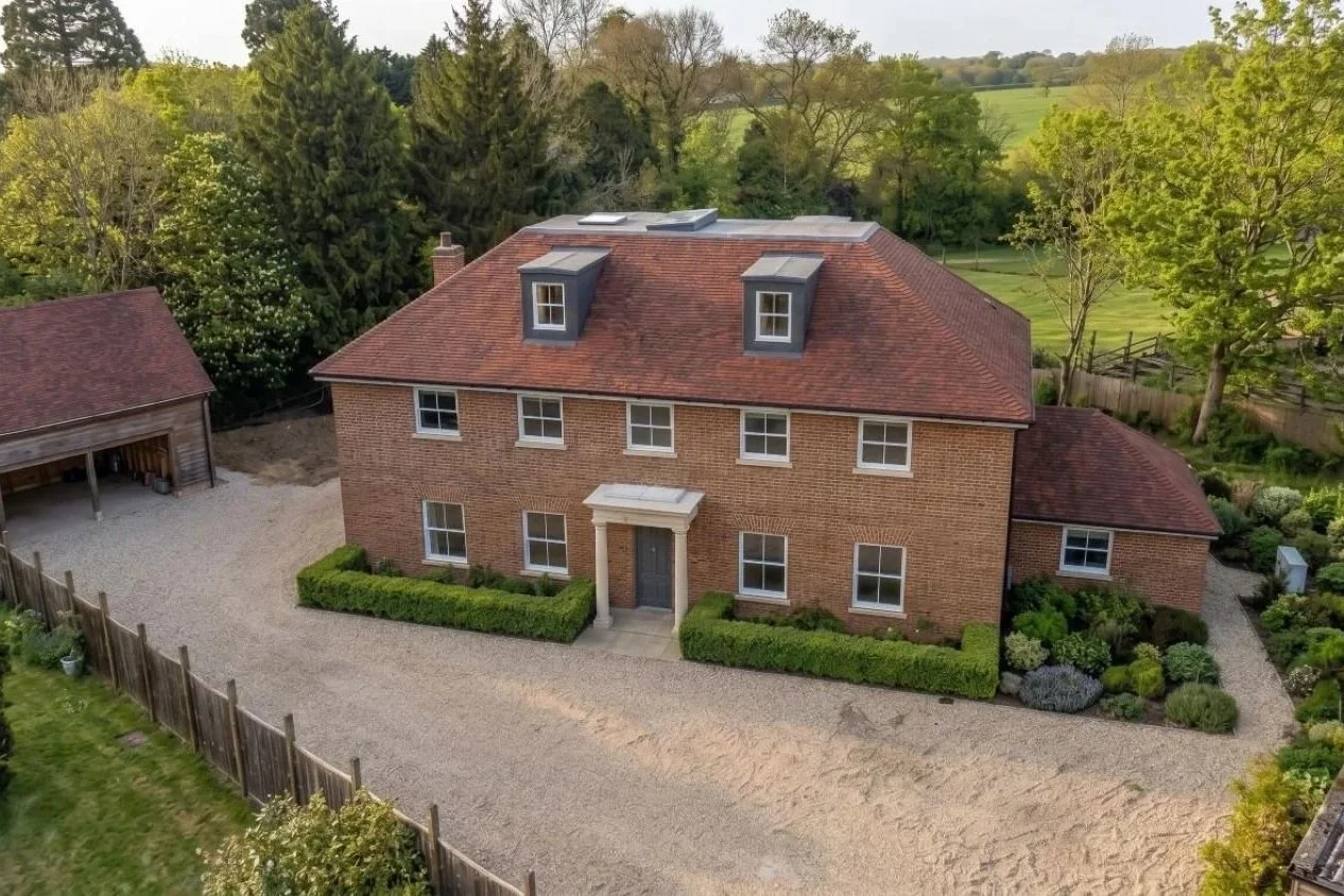 GEORGIAN-INSPIRED NEW BUILD - HAMPSHIRE