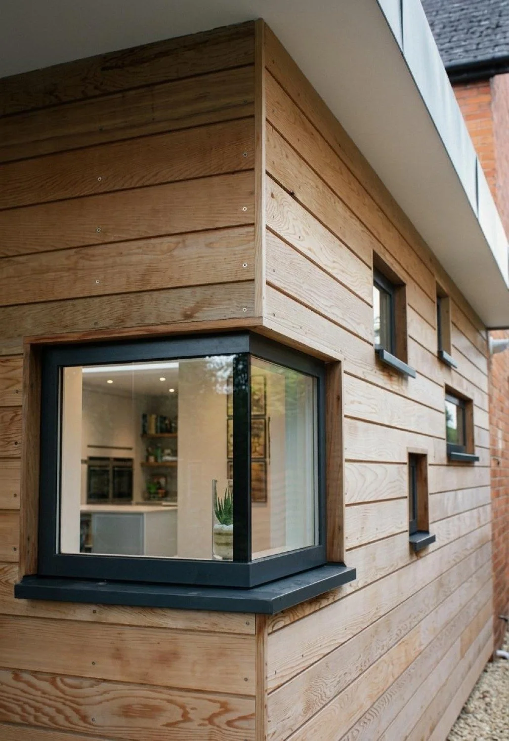 Contemporary house extension in Newbury, Berkshire, creating modern living spaces through high-quality residential architecture and thoughtful design - Edge Architecture