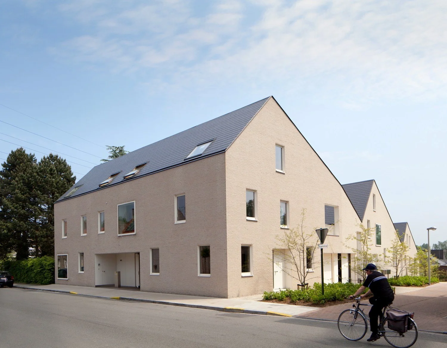 URBAN COURTYARD HOUSING SCHEME - FLANDERS