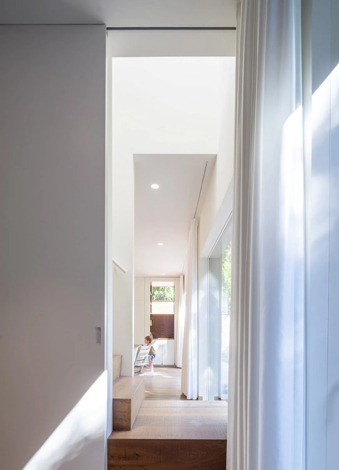 AWARD-WINNING CONTEMPORARY FAMILY HOME - BERKSHIRE