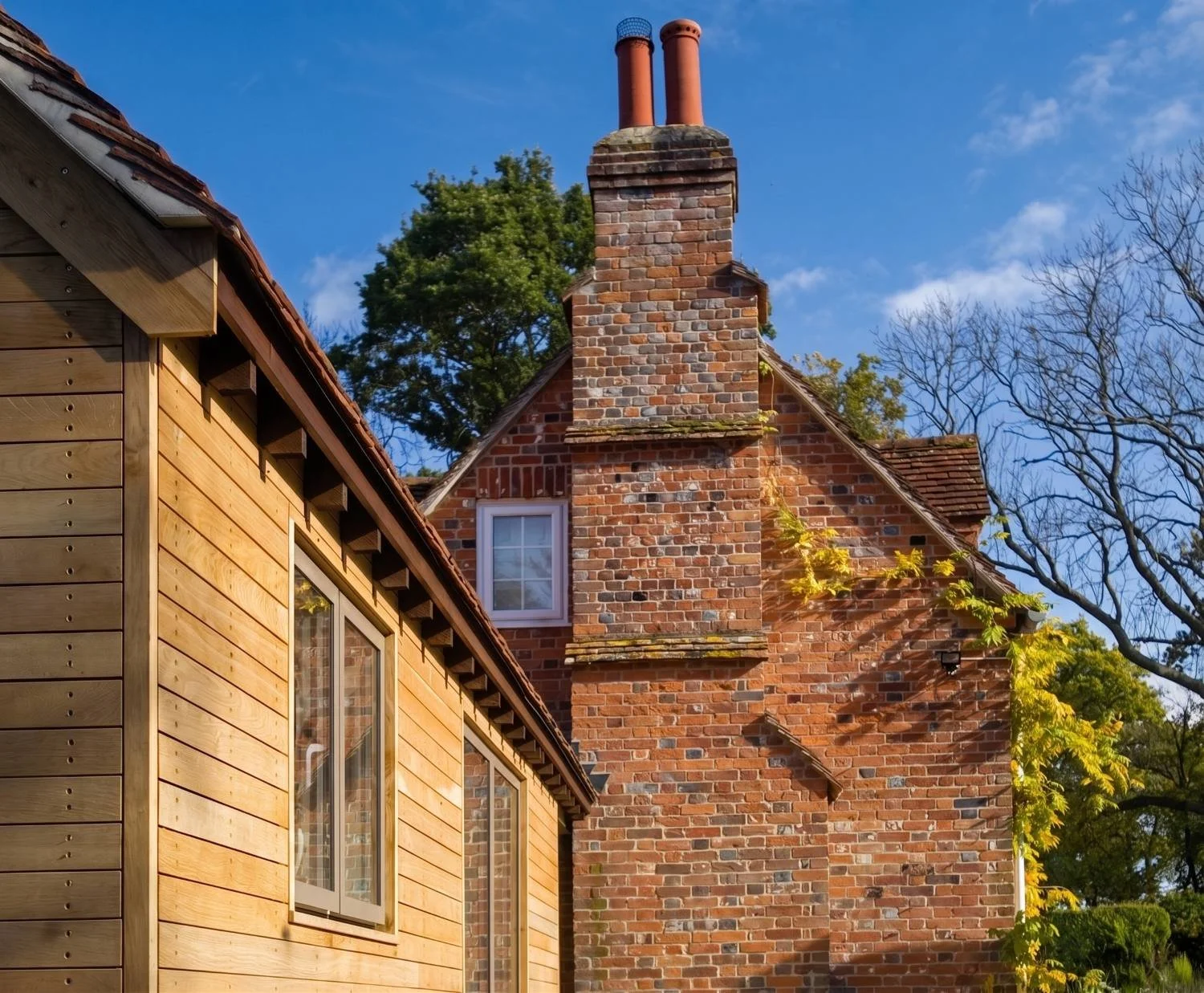 Extension to a Grade II listed cottage in Enborne, Berkshire, designed to respect the property's vernacular character and historic architectural significance - Edge Architecture