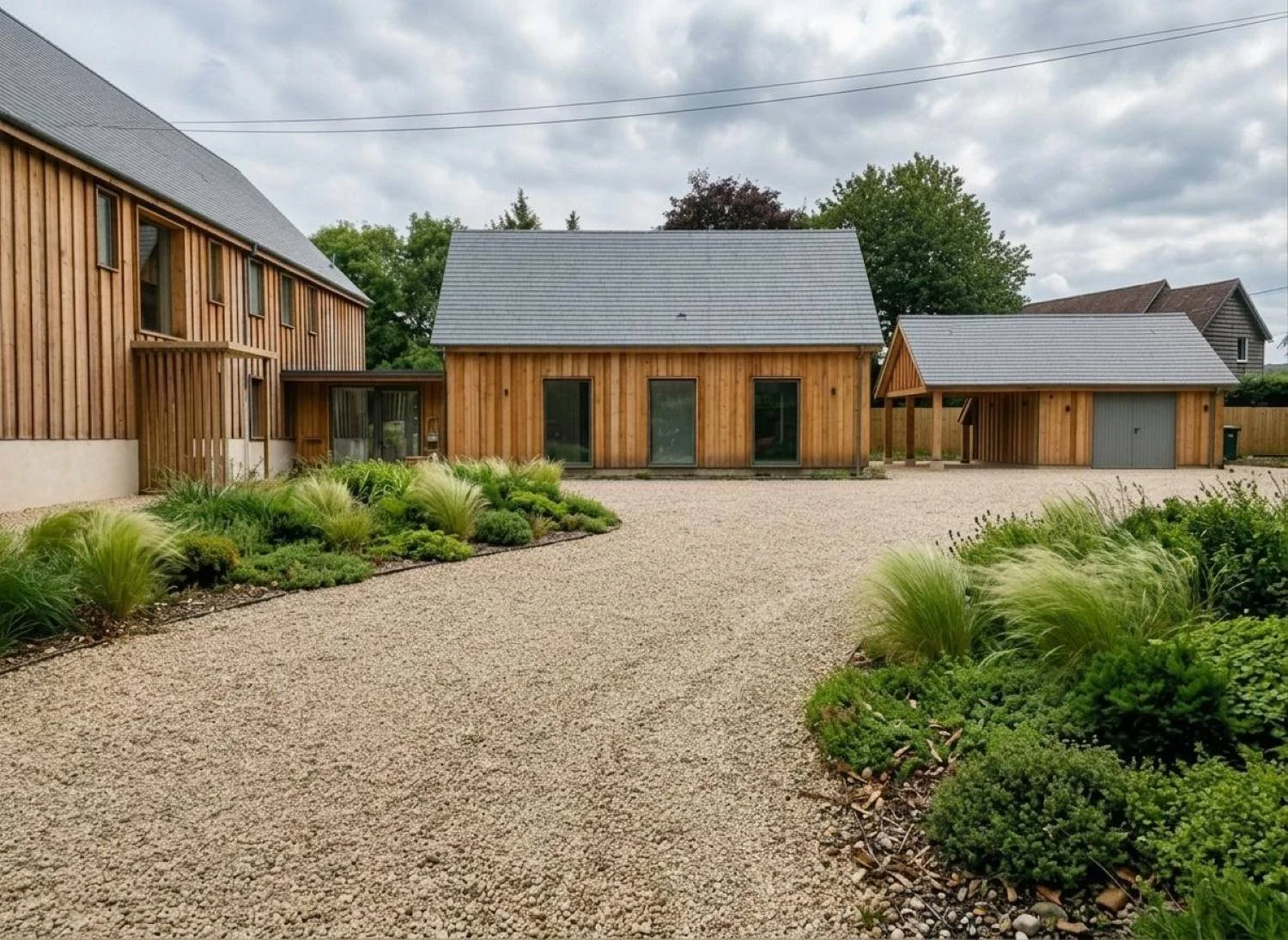 Contemporary replacement dwelling in Highclere, Hampshire, carefully integrated into the countryside through sustainable design and rural planning expertise - Edge Architecture