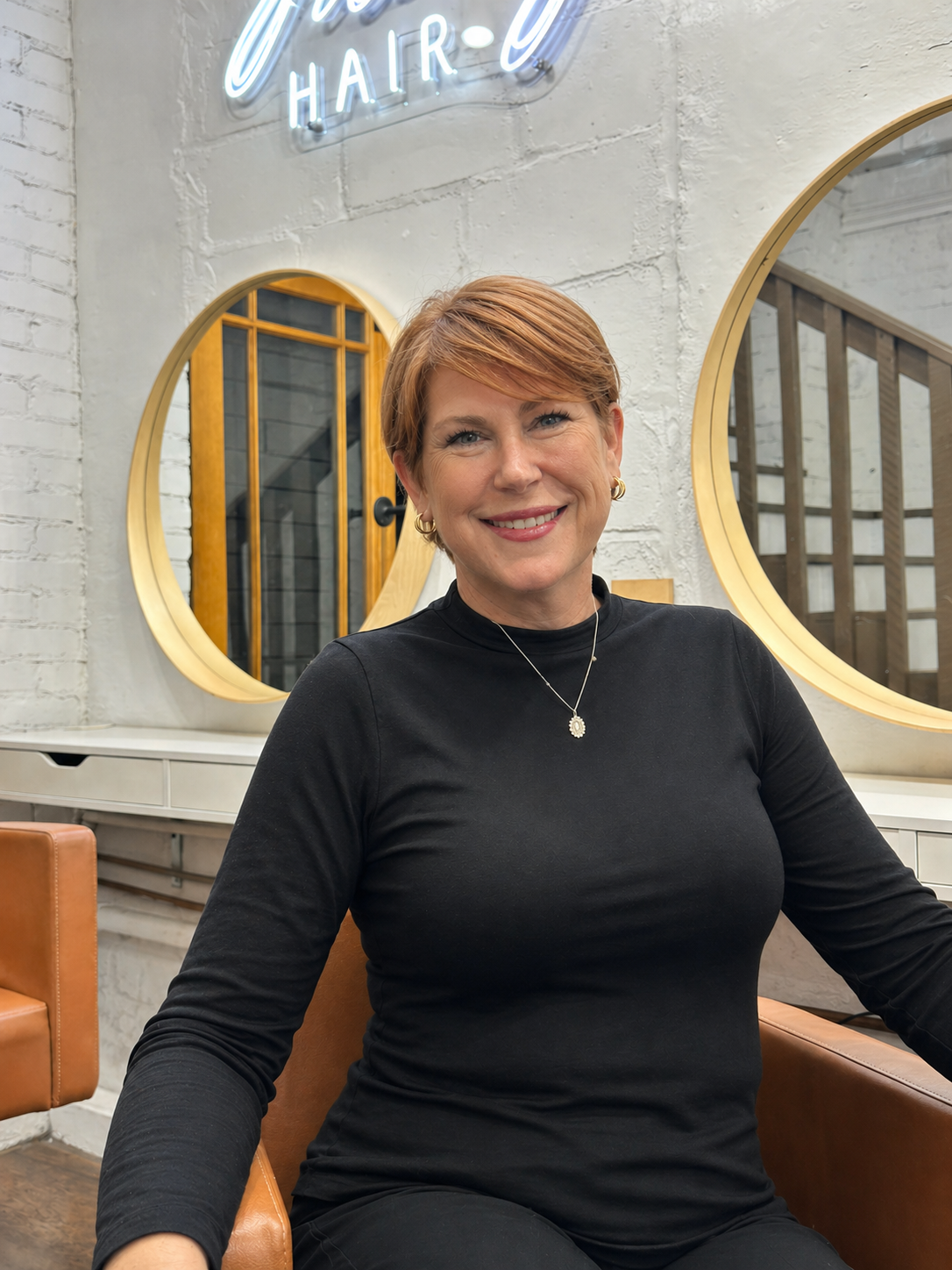 Robyn Cerra in Matty Lee Hair Salon