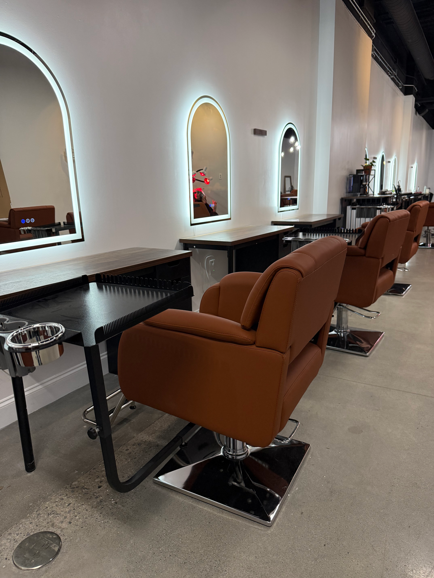 Interior of Matty Lee Hair Salon, Cumming Georgia, Cumming CIty Center