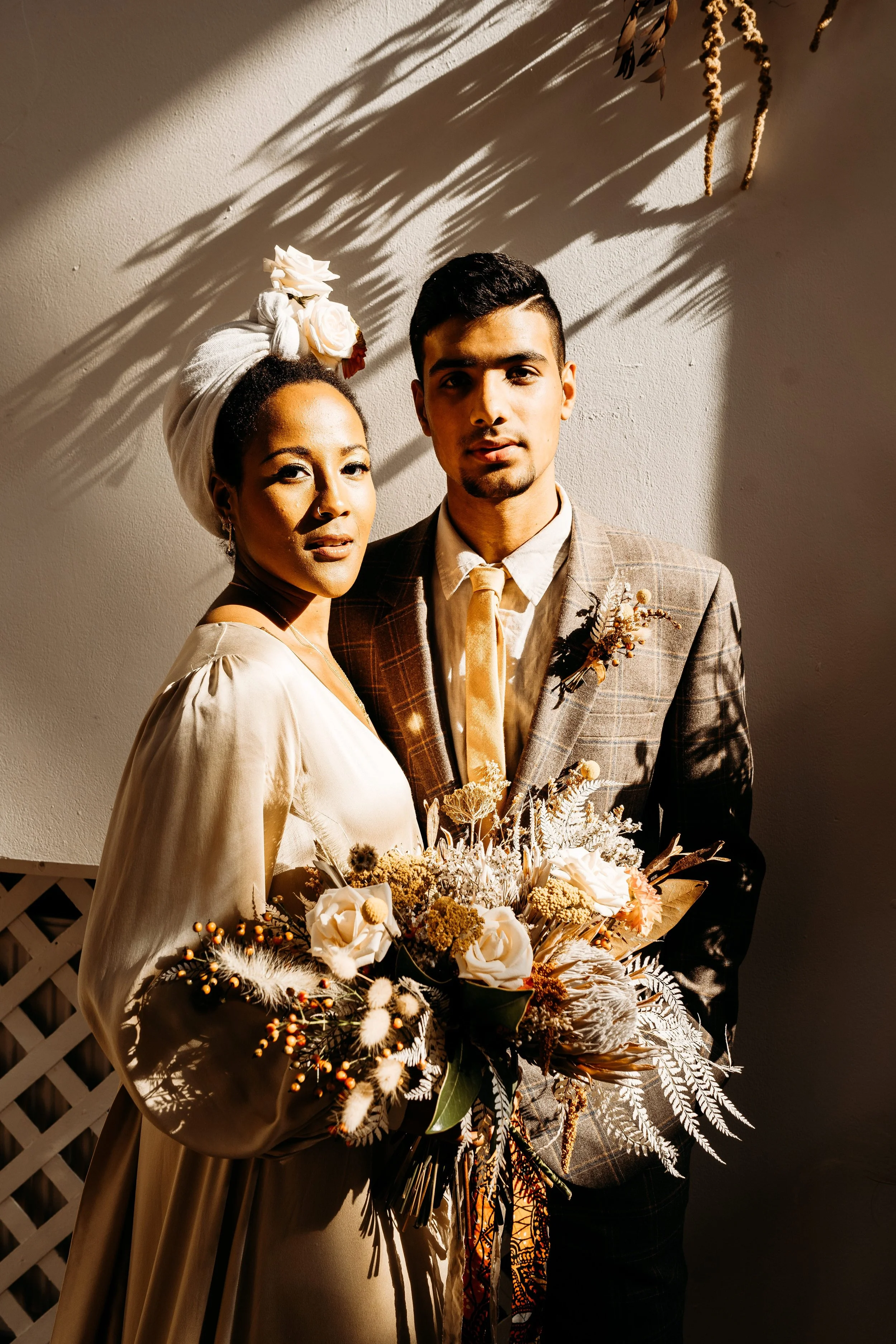 Magpie Weddings: Golden hours