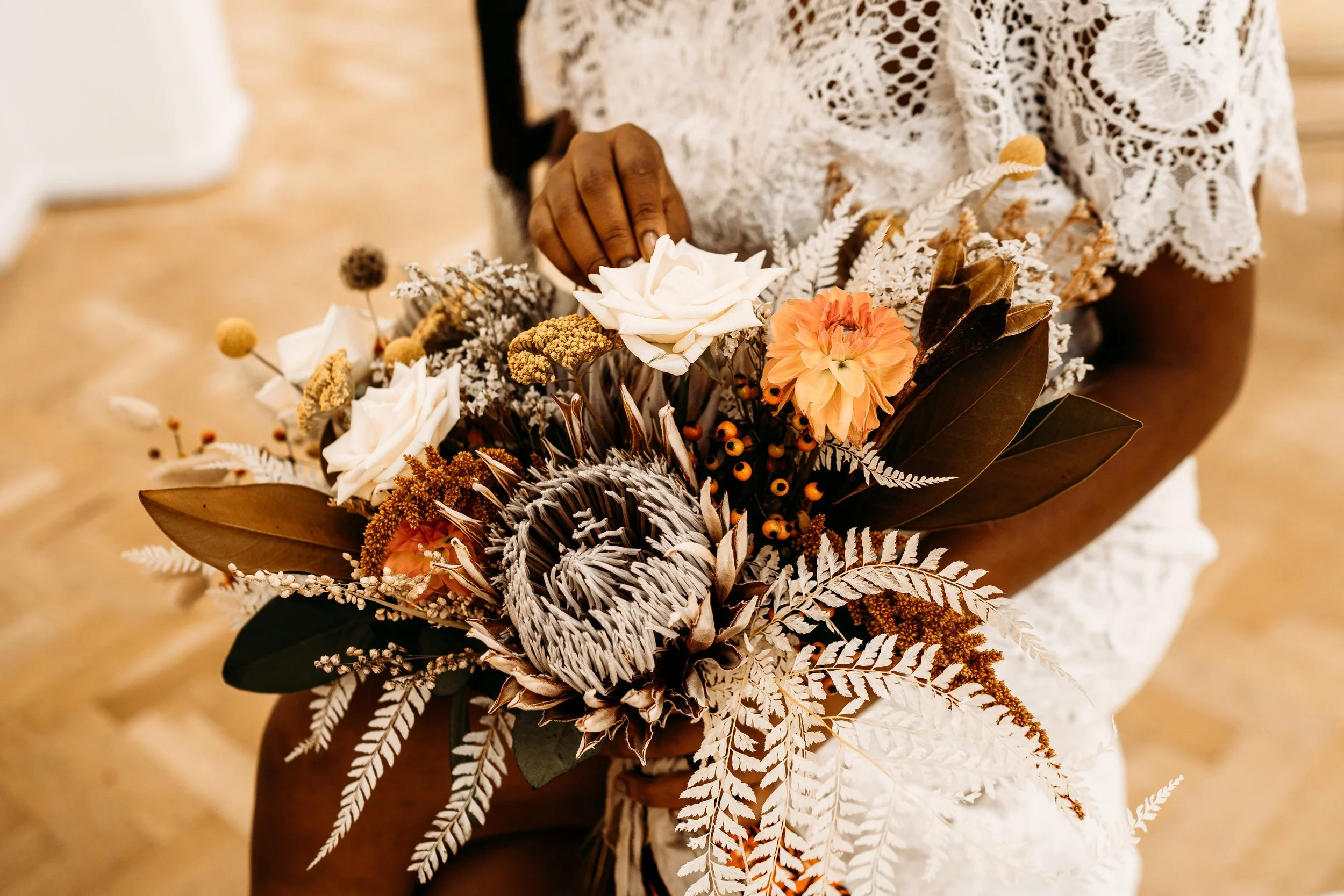 leeshawilliamsphotography-theoldlibrary-styled-shoot (177 of 250).jpg