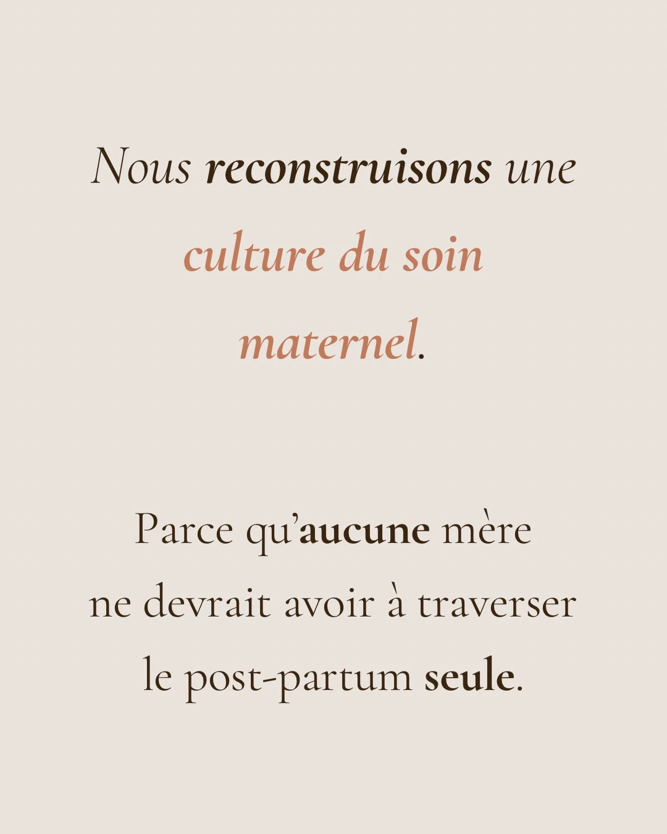La souffrance des m&egrave;res est si normalis&eacute;e &agrave; tel point
qu&rsquo;on finit par appeler &ldquo;normal&rdquo;
ce qui rel&egrave;ve en r&eacute;alit&eacute; du manque de soutien.

&Eacute;puisement.
Isolement.
Hypervigilance.
Charge me