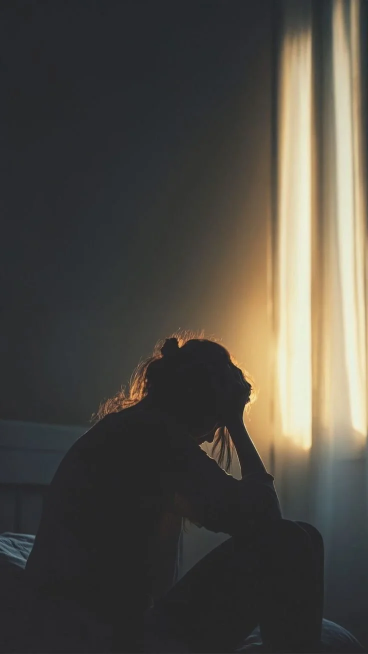 Le suicide: première cause de mortalité maternelle jusqu'à un an après l'accouchement.