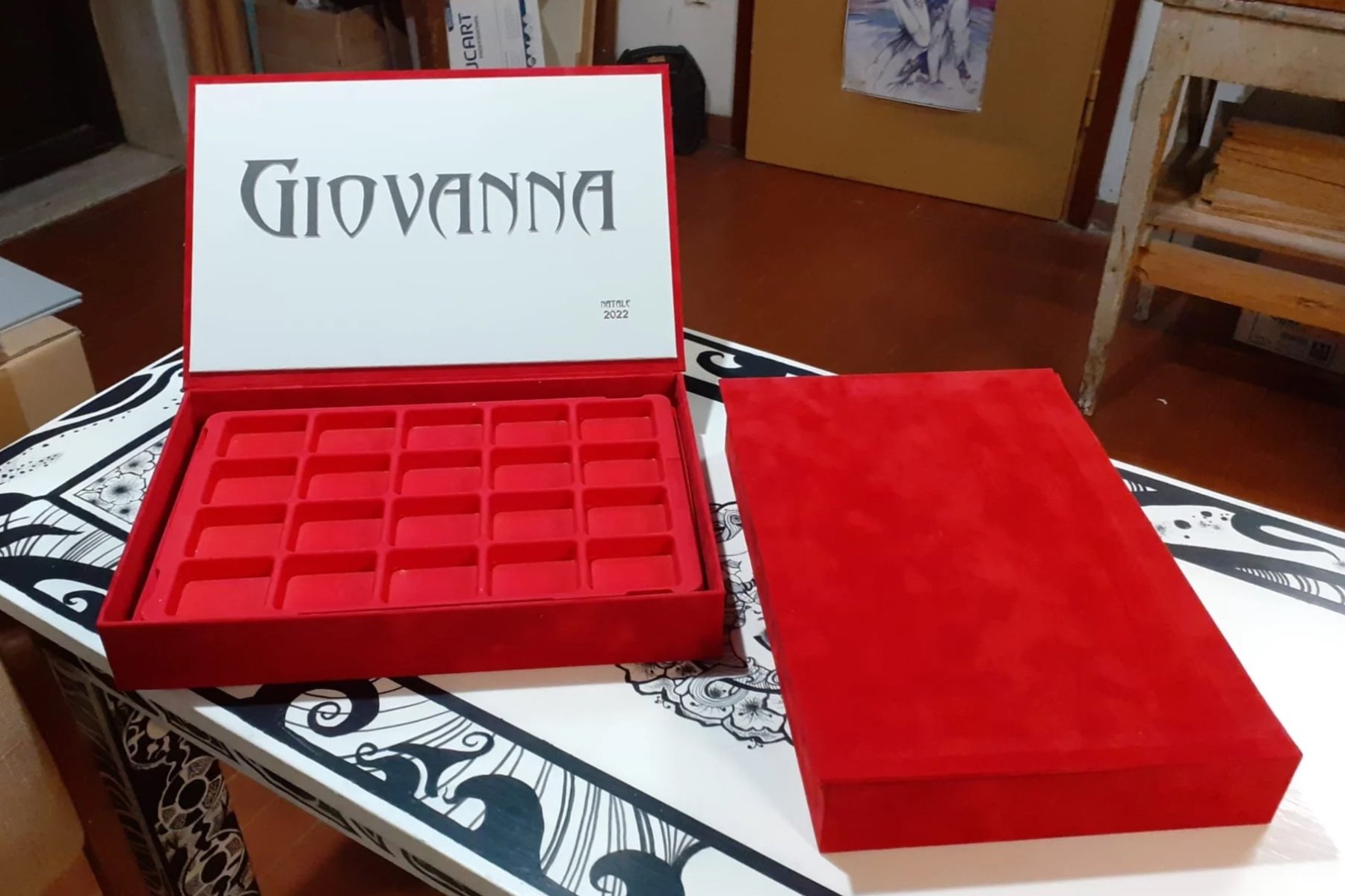 Scatole portagioie personalizzate in velluto rosso