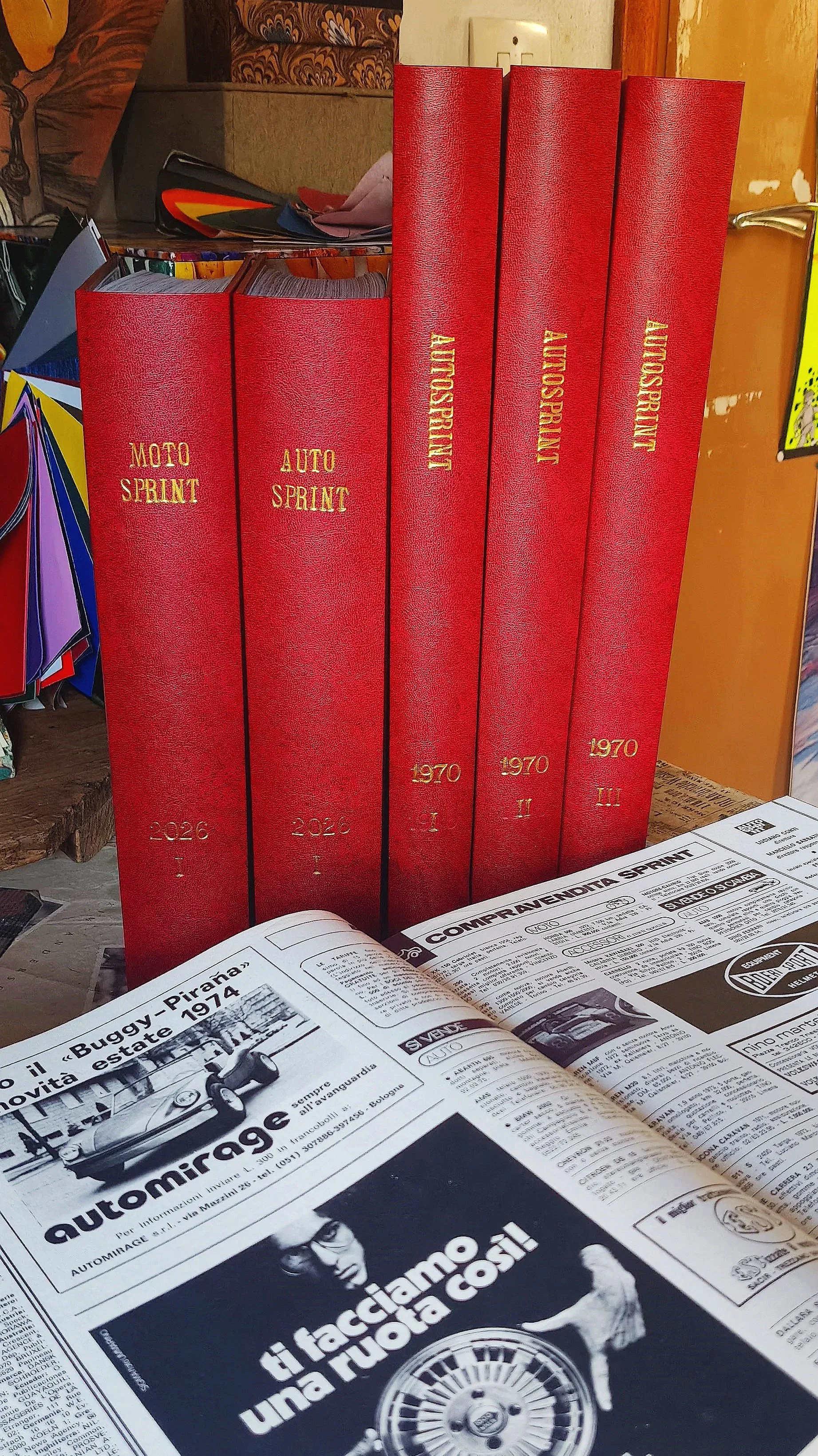 Collezione «Autosprint» e «Motosprint» rilegate con copertina in eco-pelle rossa e scritta in foglia d'oro