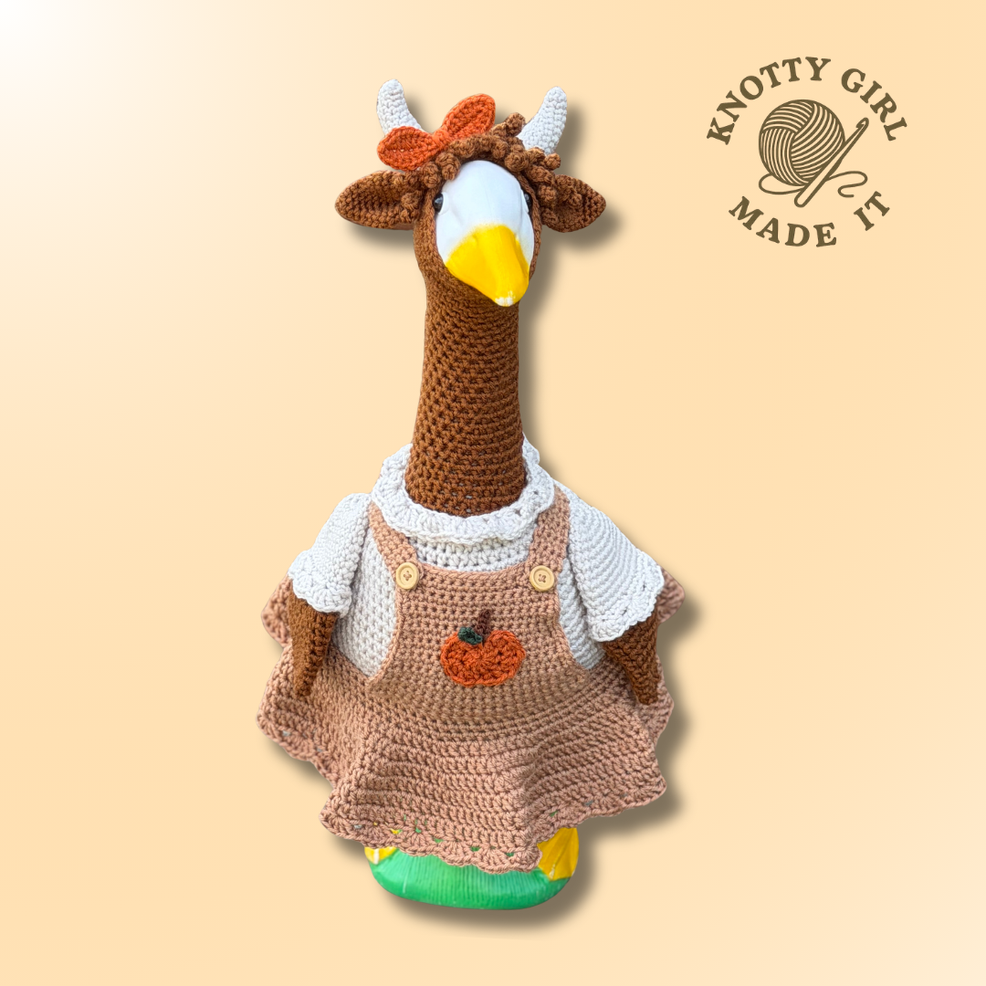 Highland Cow Girl Goose Thumbnail-2.png