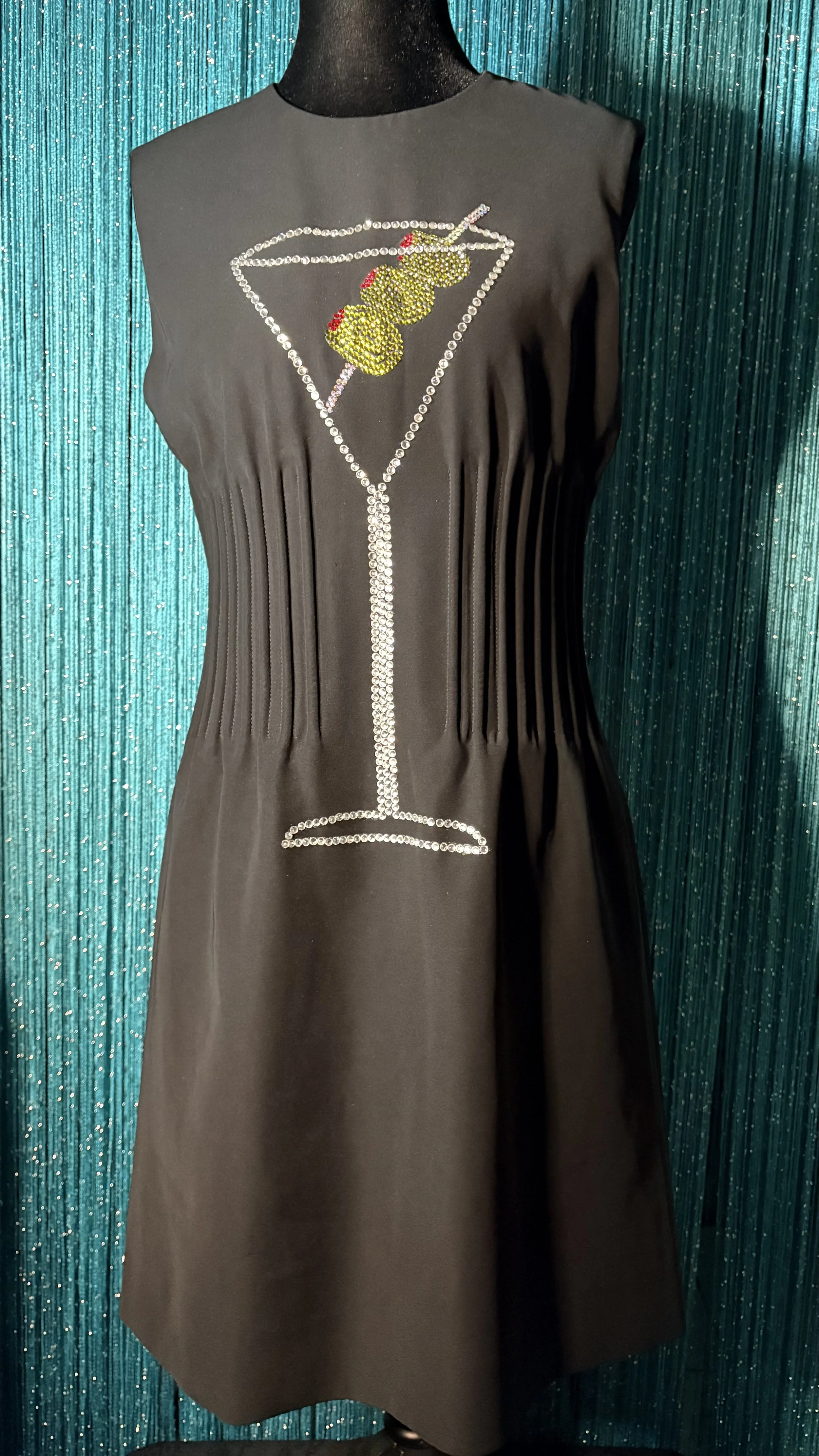 chelle-bee-nyc-Louis-Vuitton-Uniform-Dirty-Martini-Dress-103.jpeg