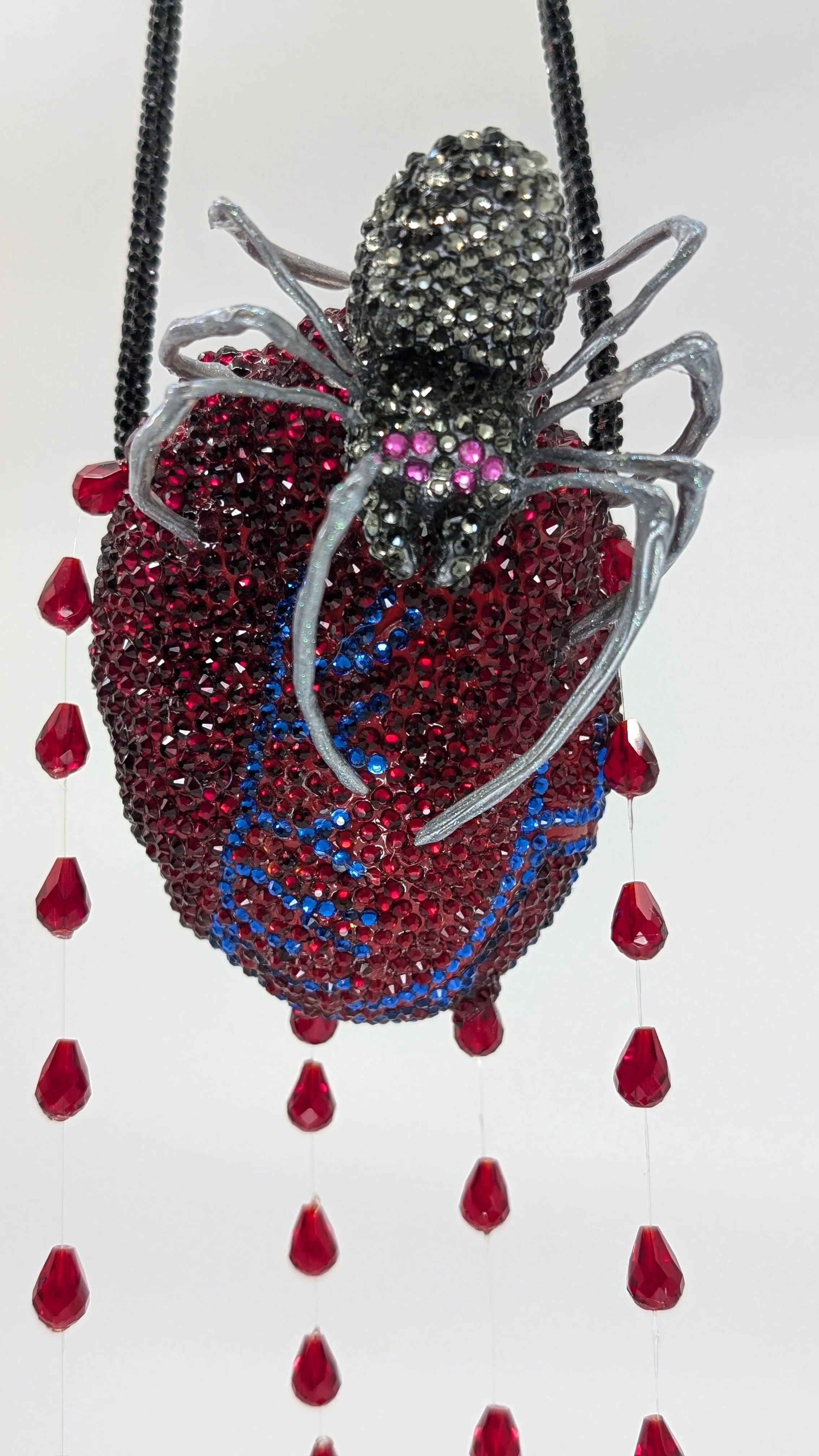 chelle-bee-nyc-bleeding-heart-104.jpg
