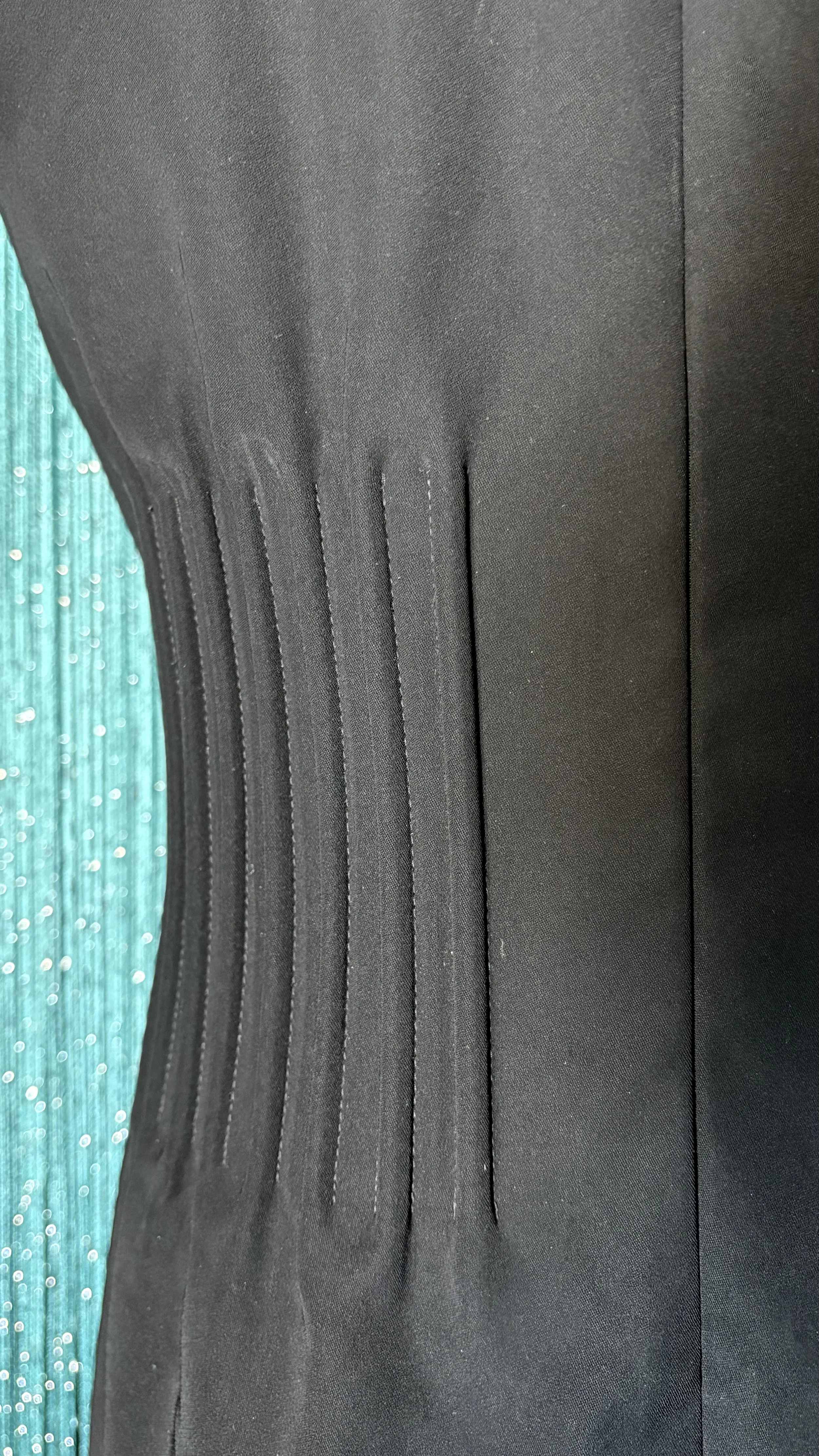 chelle-bee-nyc-Louis-Vuitton-Uniform-Dirty-Martini-Dress-109.jpeg