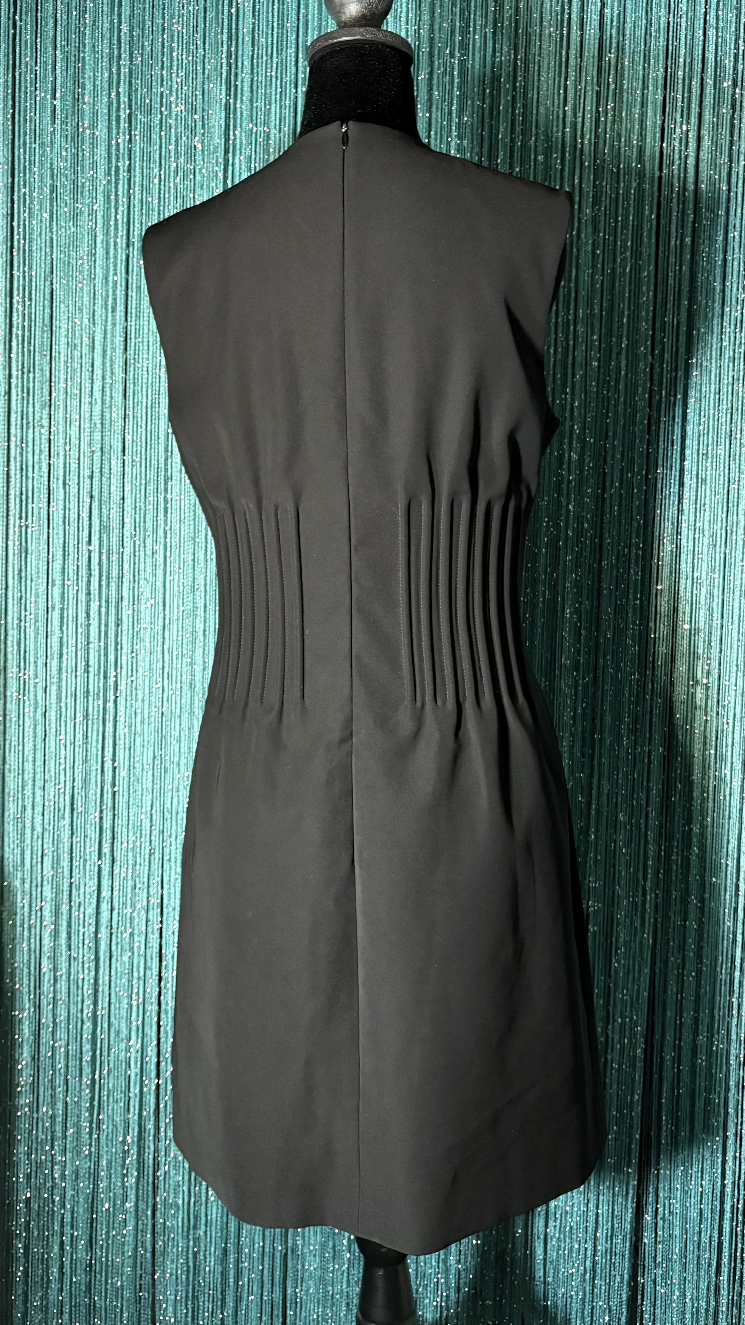 chelle-bee-nyc-Louis-Vuitton-Uniform-Dirty-Martini-Dress-108.jpeg