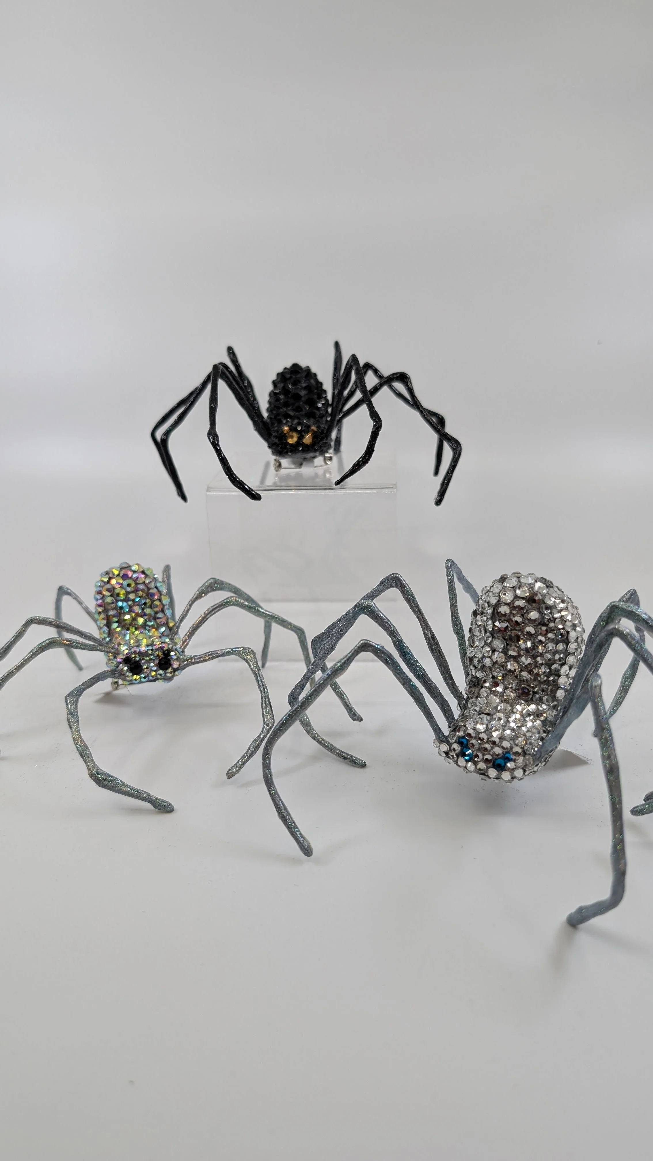 chelle-bee-nyc-spider-pin-107.jpg