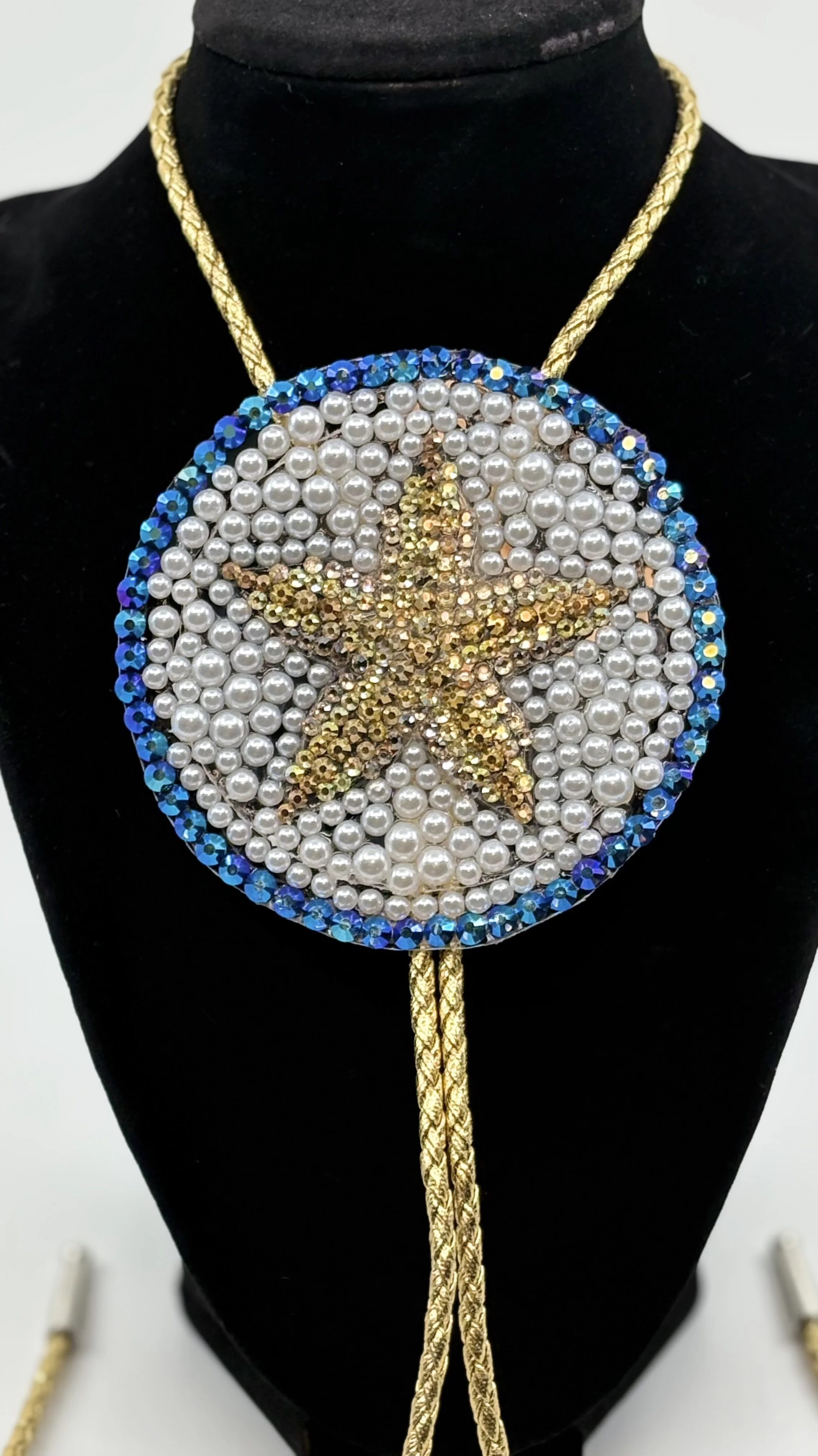 chelle-bee-nyc-bolo-tie-106.jpeg