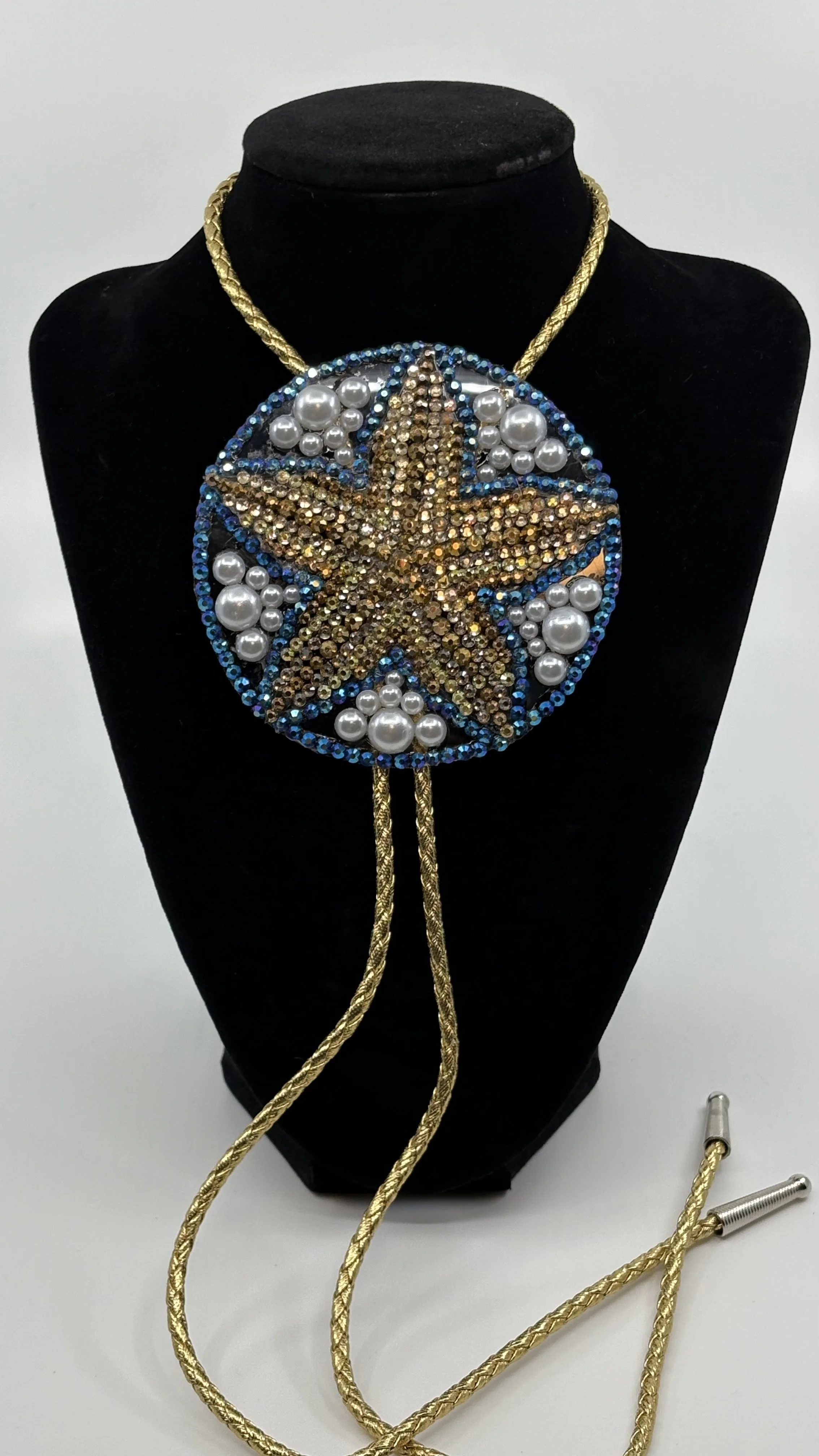chelle-bee-nyc-bolo-tie-111.jpeg