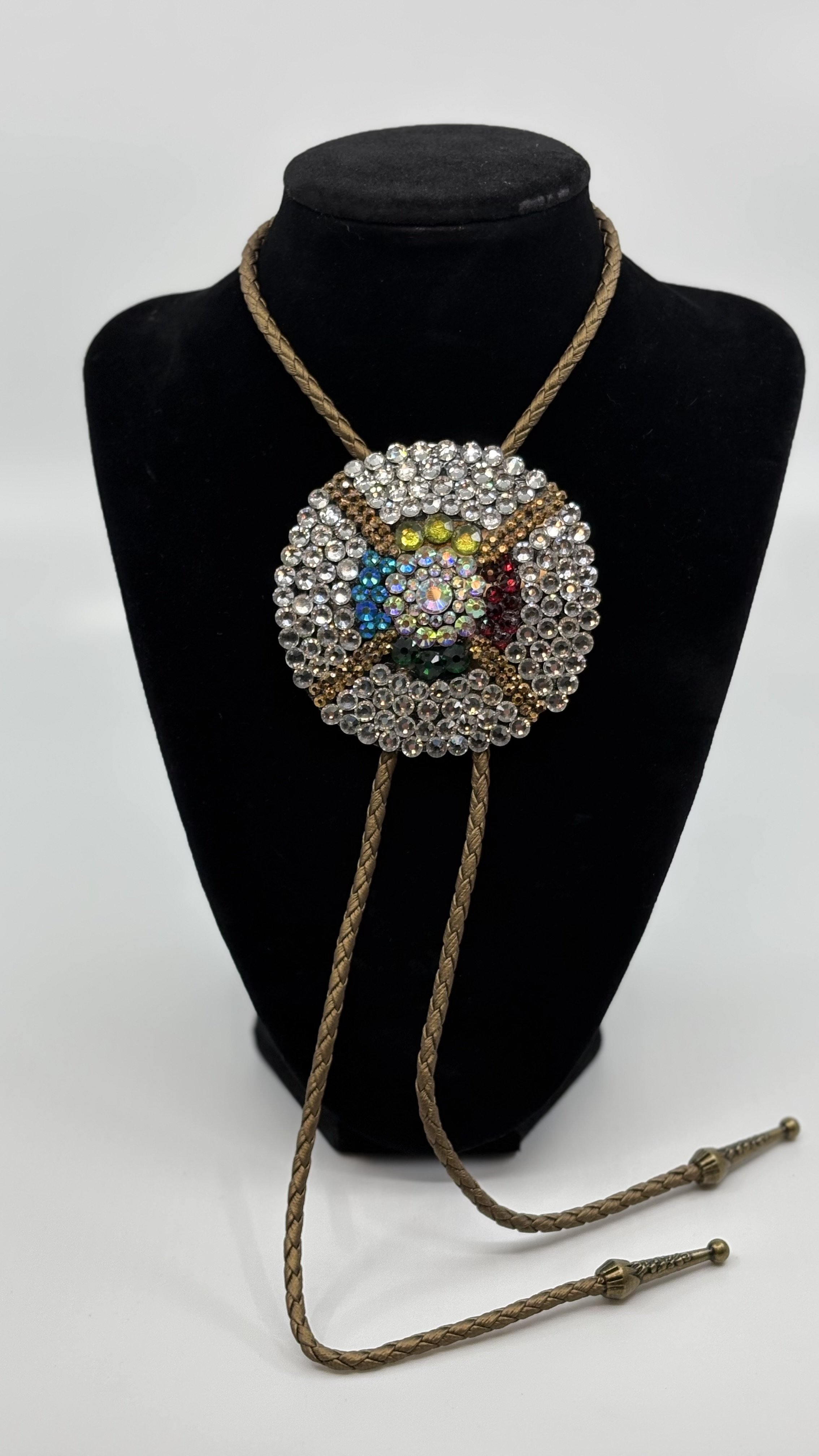 chelle-bee-nyc-bolo-tie-117.jpeg
