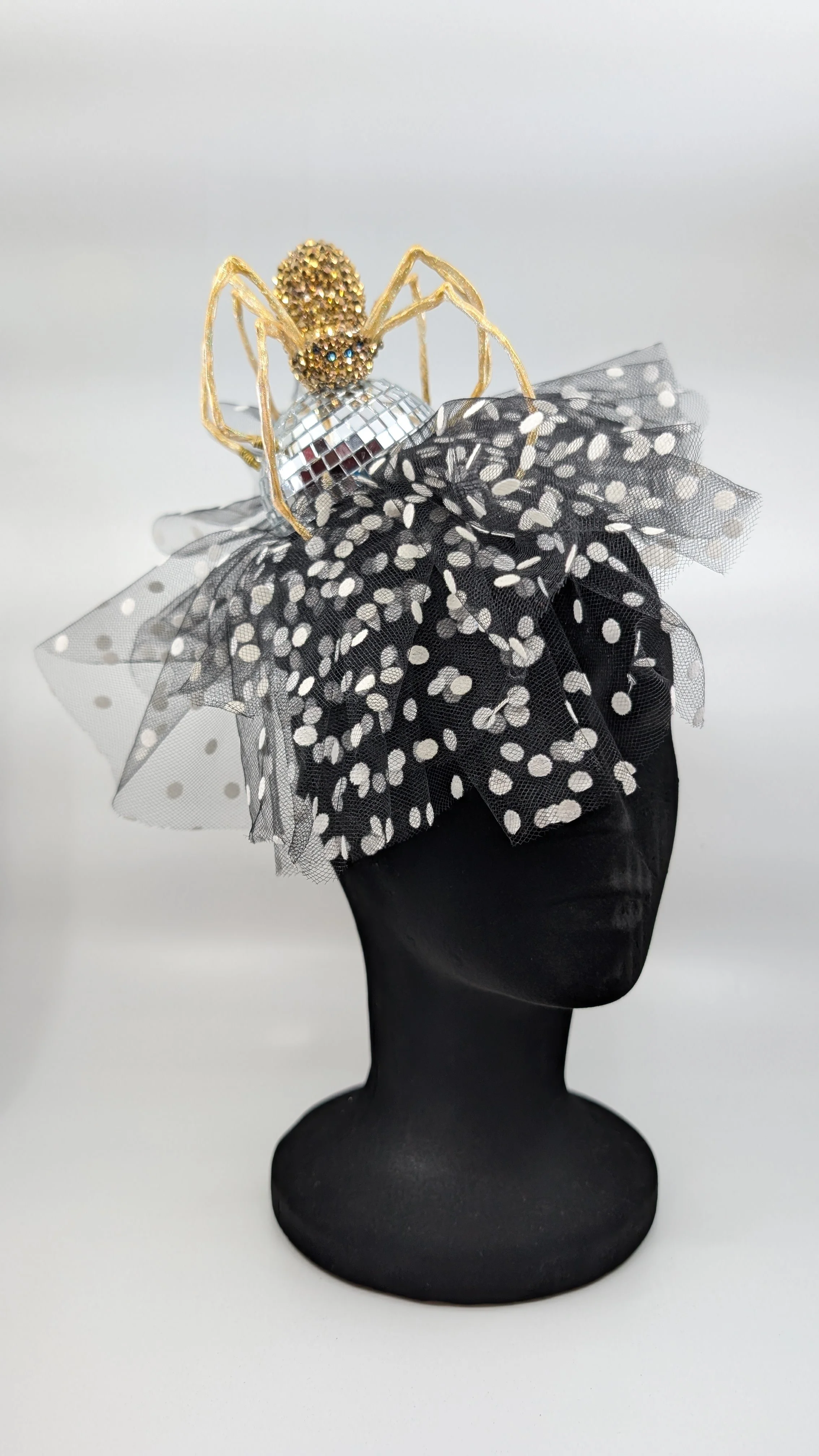 chelle-bee-nyc-disco-spider-fascinator-102.jpg