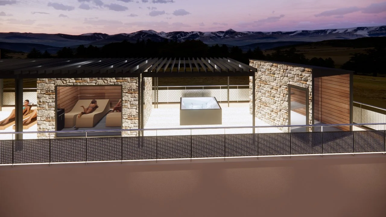 Area relax con chaise longue, jacuzzi e vista sulle montagne al tramonto.