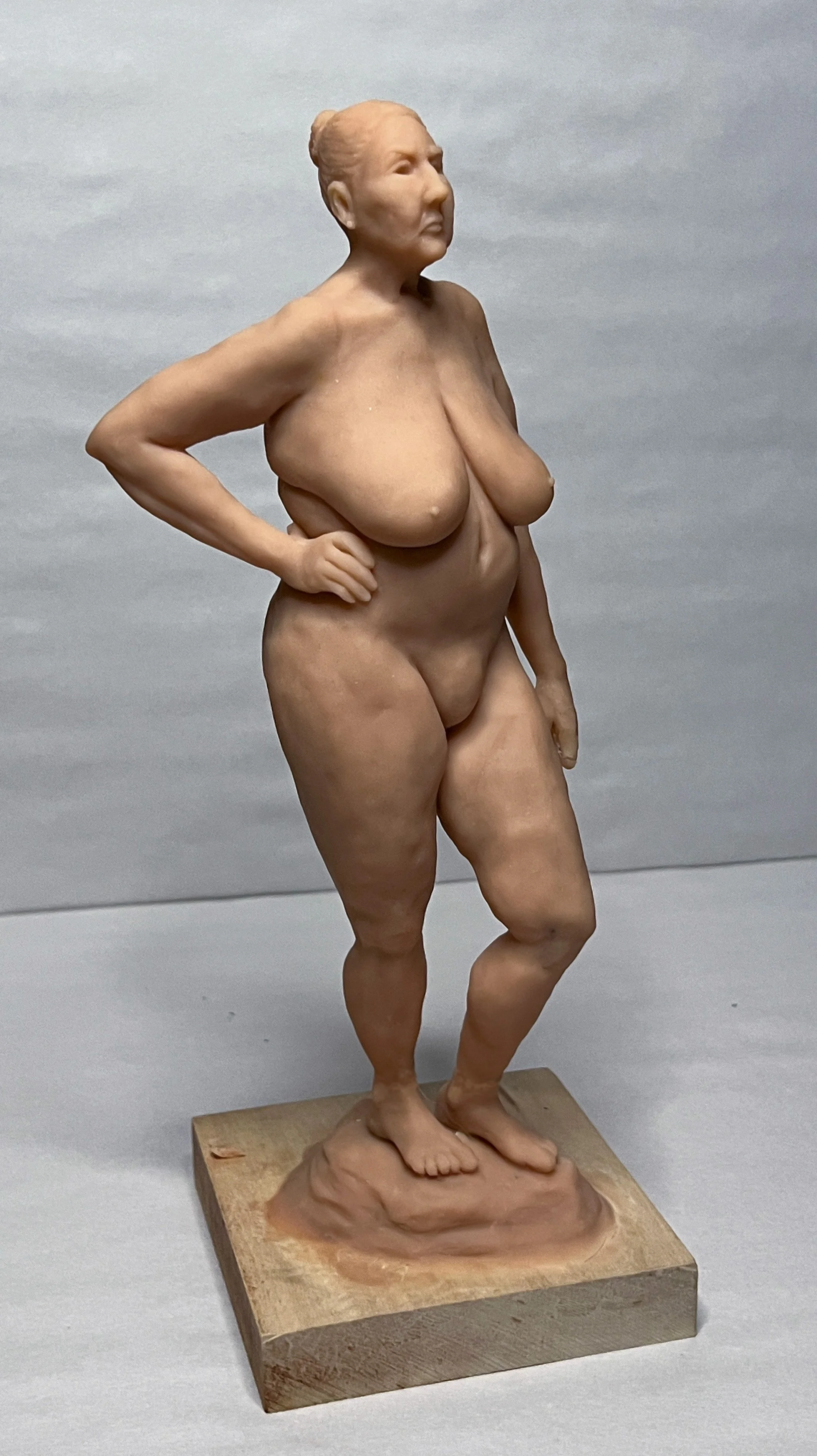 figure sculpture 2.jpg