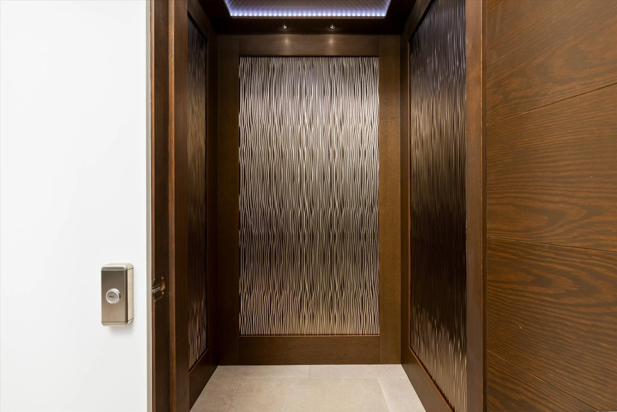 035-2463 Thacker Drive-1034.jpg