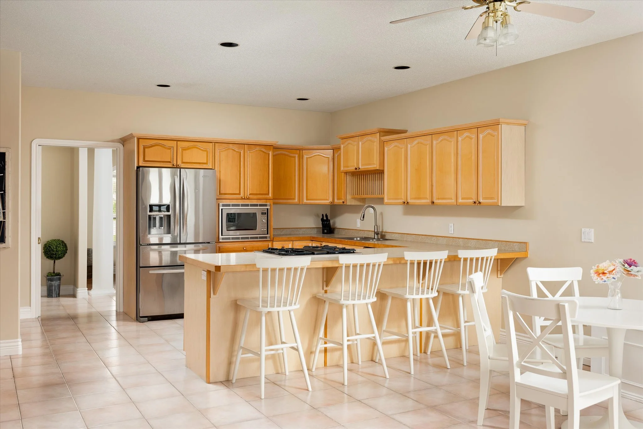 29-2577 Whitworth Rd-1005.jpg