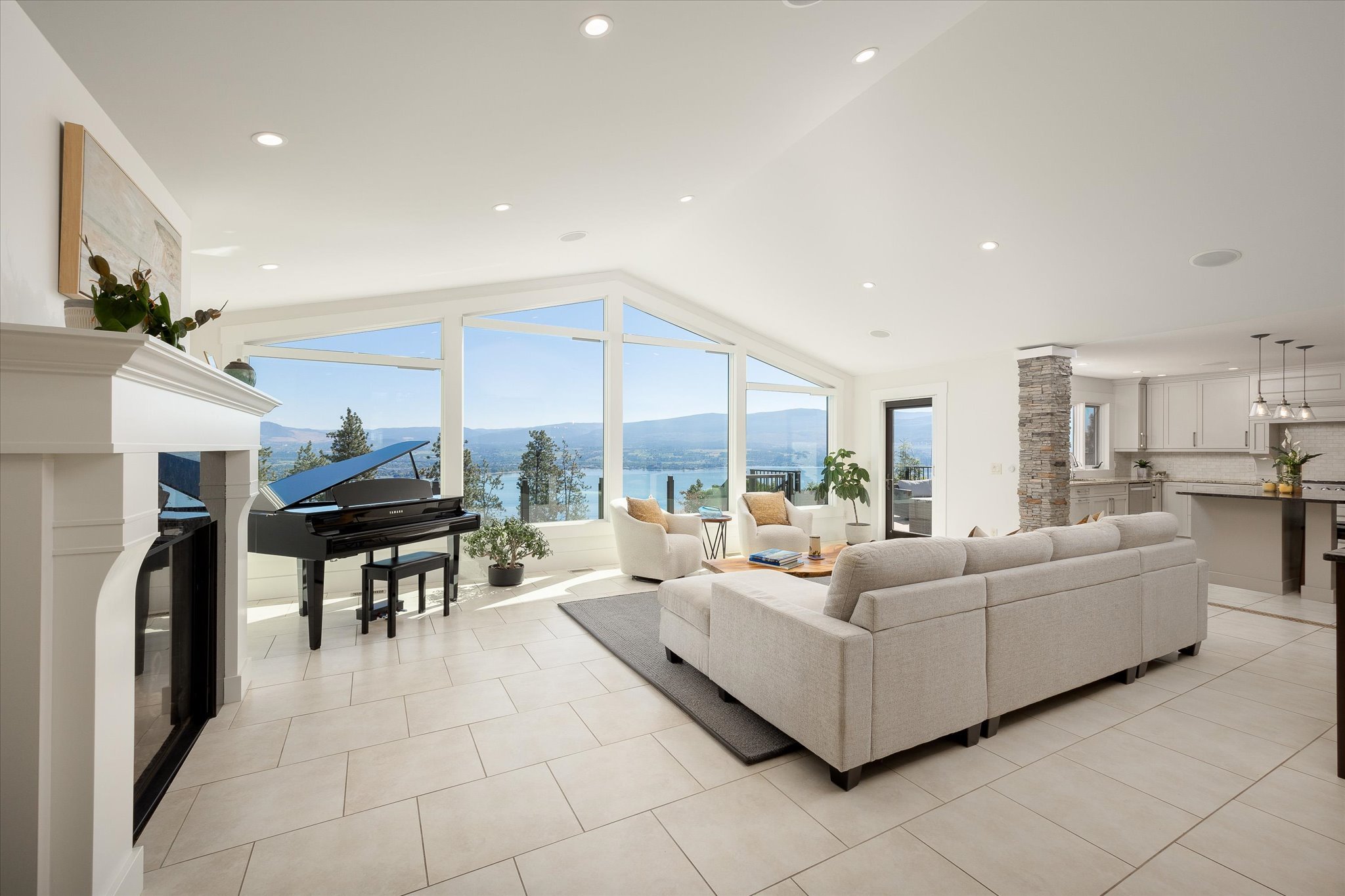 04-2523 Hillsborough Rd-103.jpg